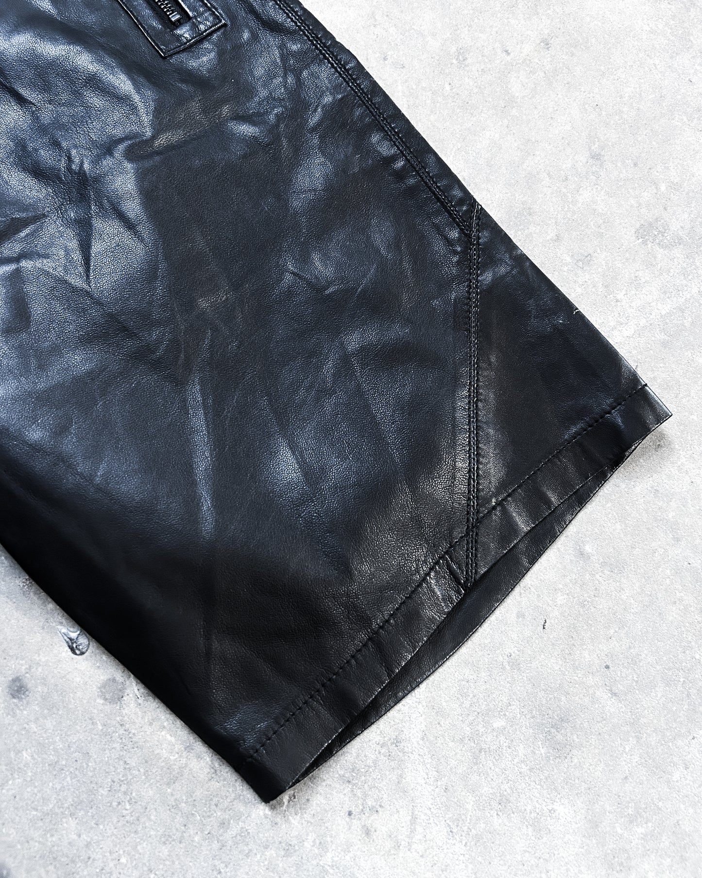 LAMB LEATHER SHORTS
