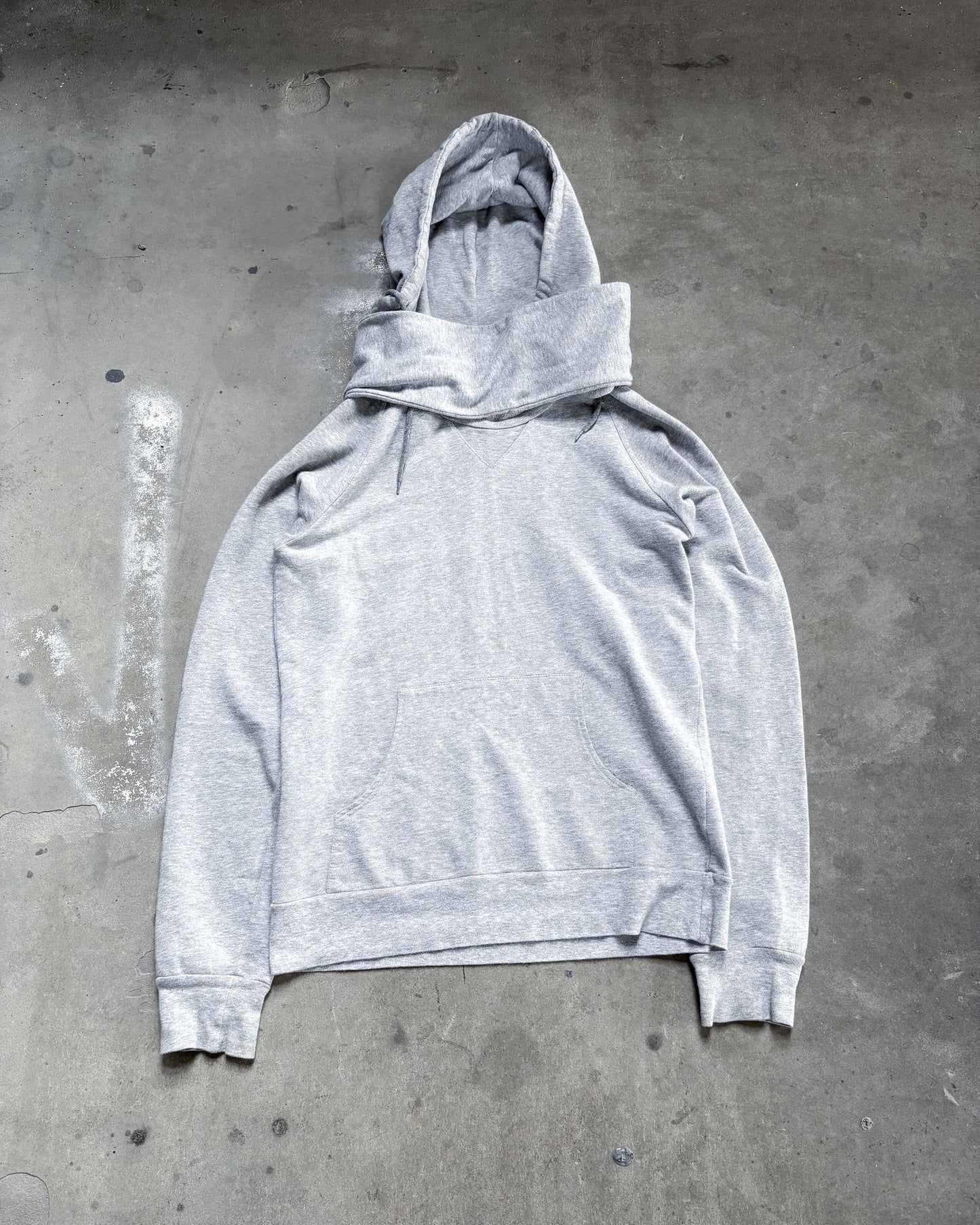 A/W05 GREY SCARF HOODIE