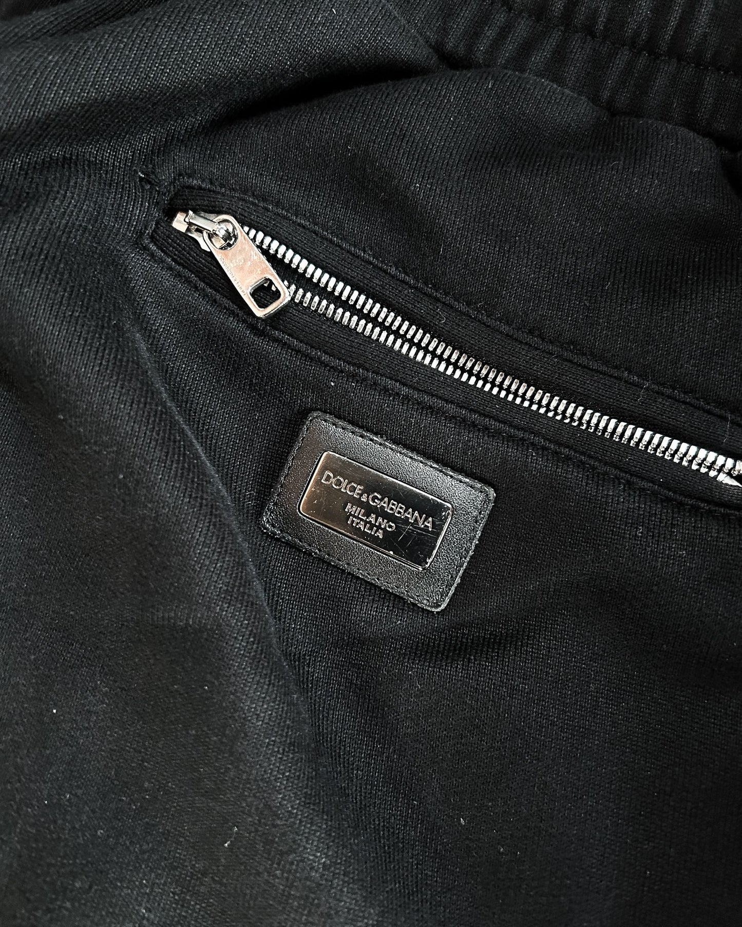 S/S18 D&G METAL BADGE SWEATPANT