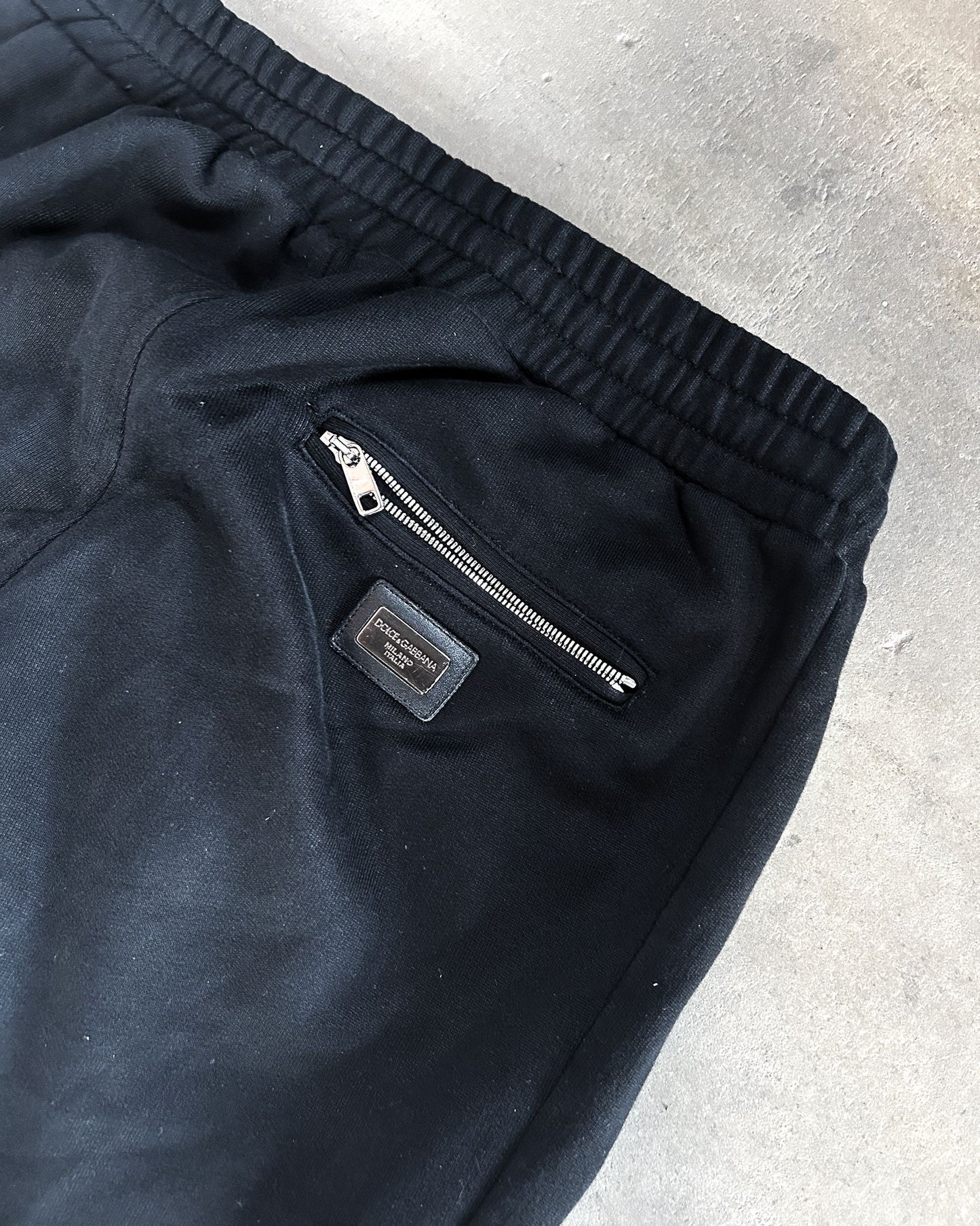 S/S18 D&G METAL BADGE SWEATPANT