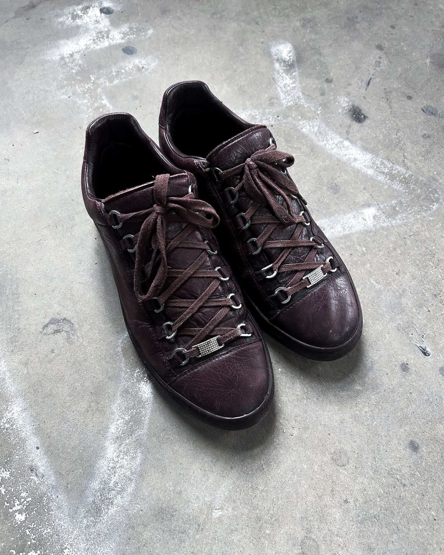 BURGUNDY ARENA LOW