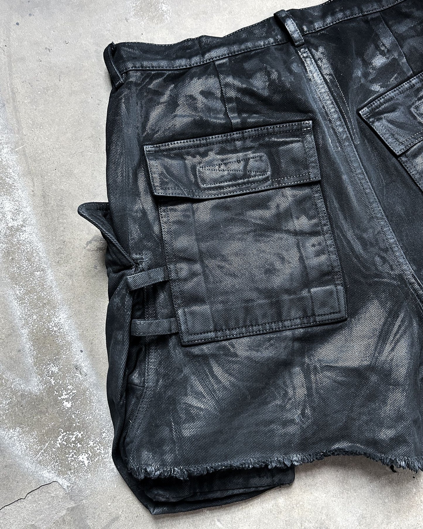 S/S25 STEFAN CARGO SHORTS