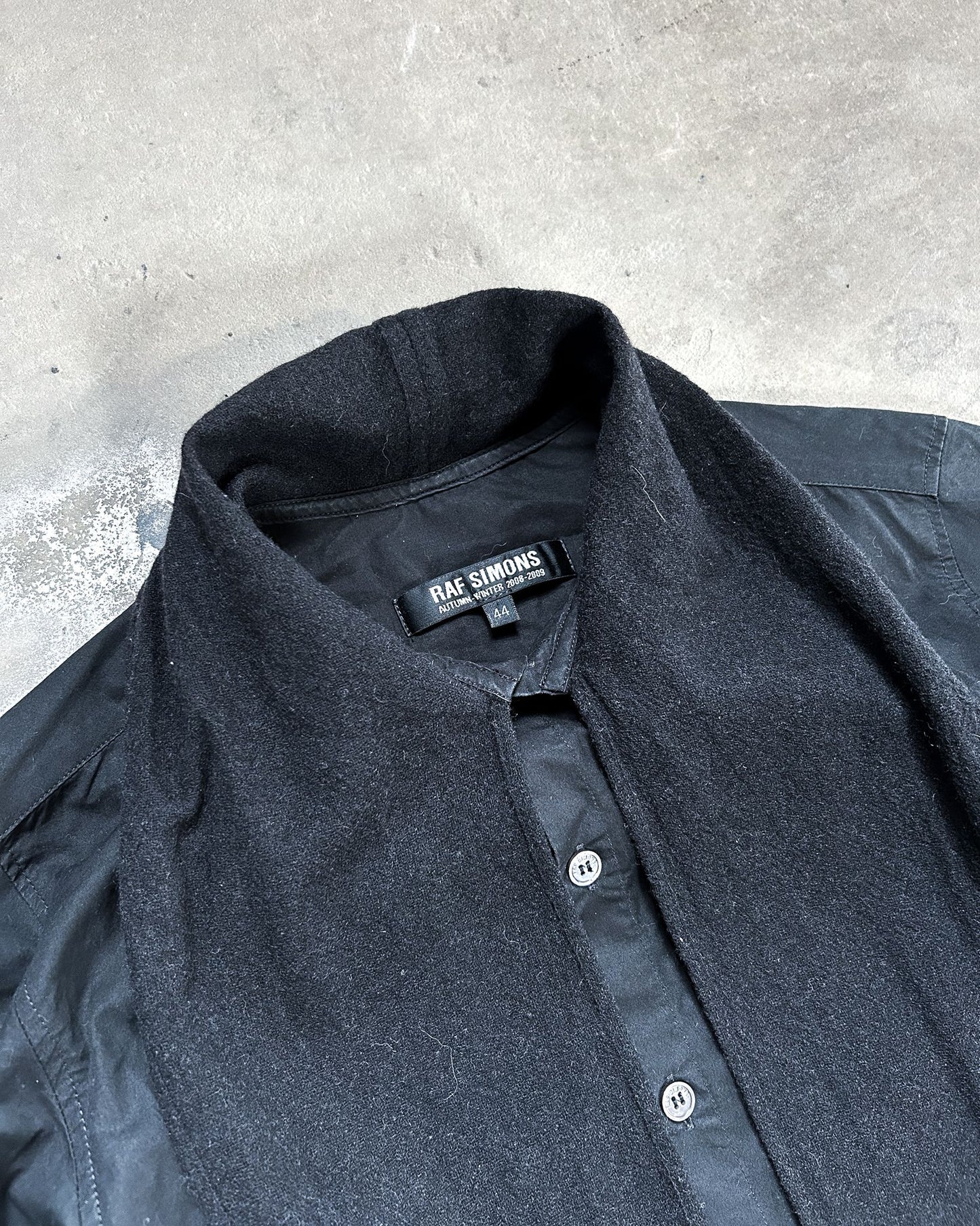 AW08 SCARF COLLAR BUTTON UP