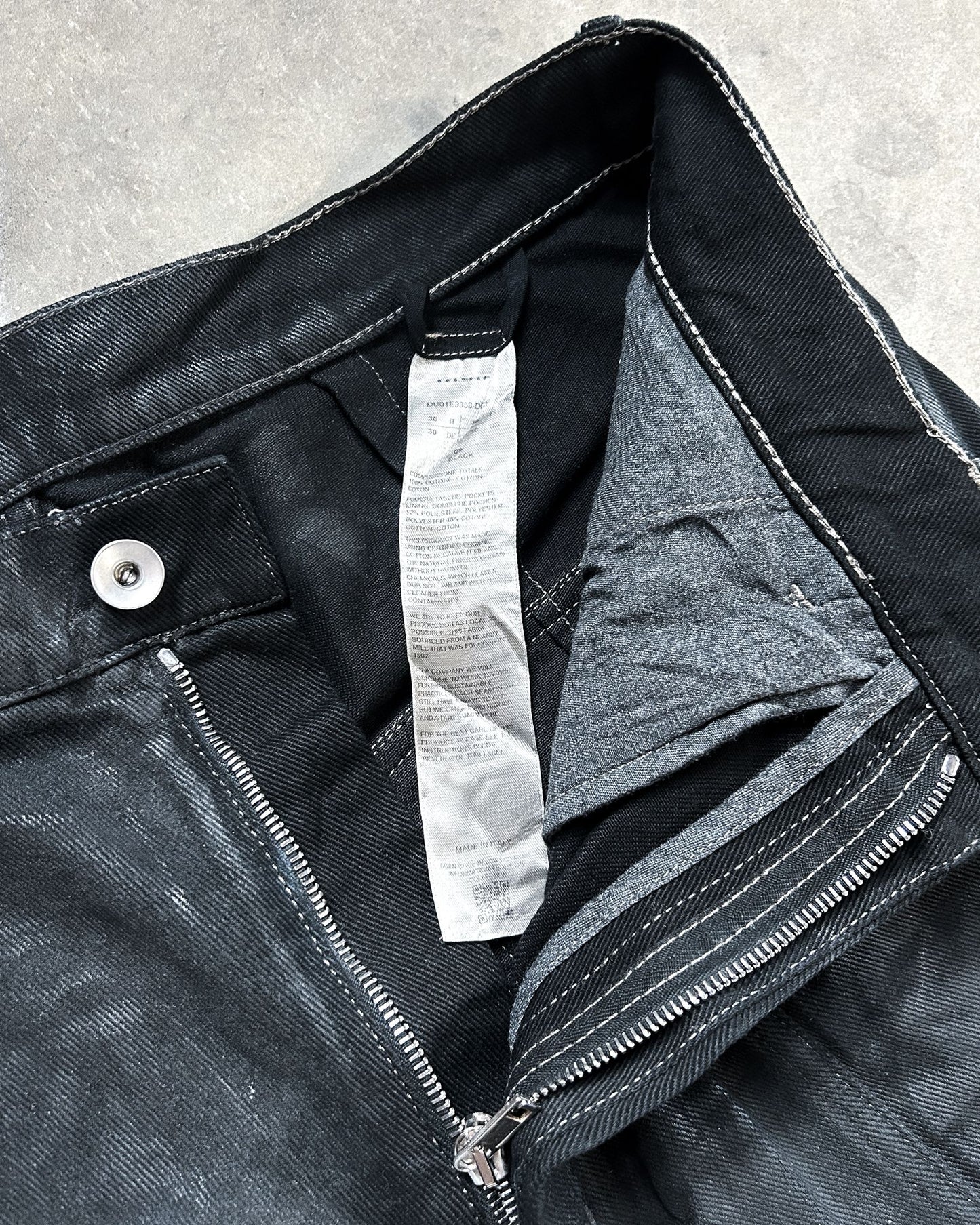 S/S25 STEFAN CARGO SHORTS