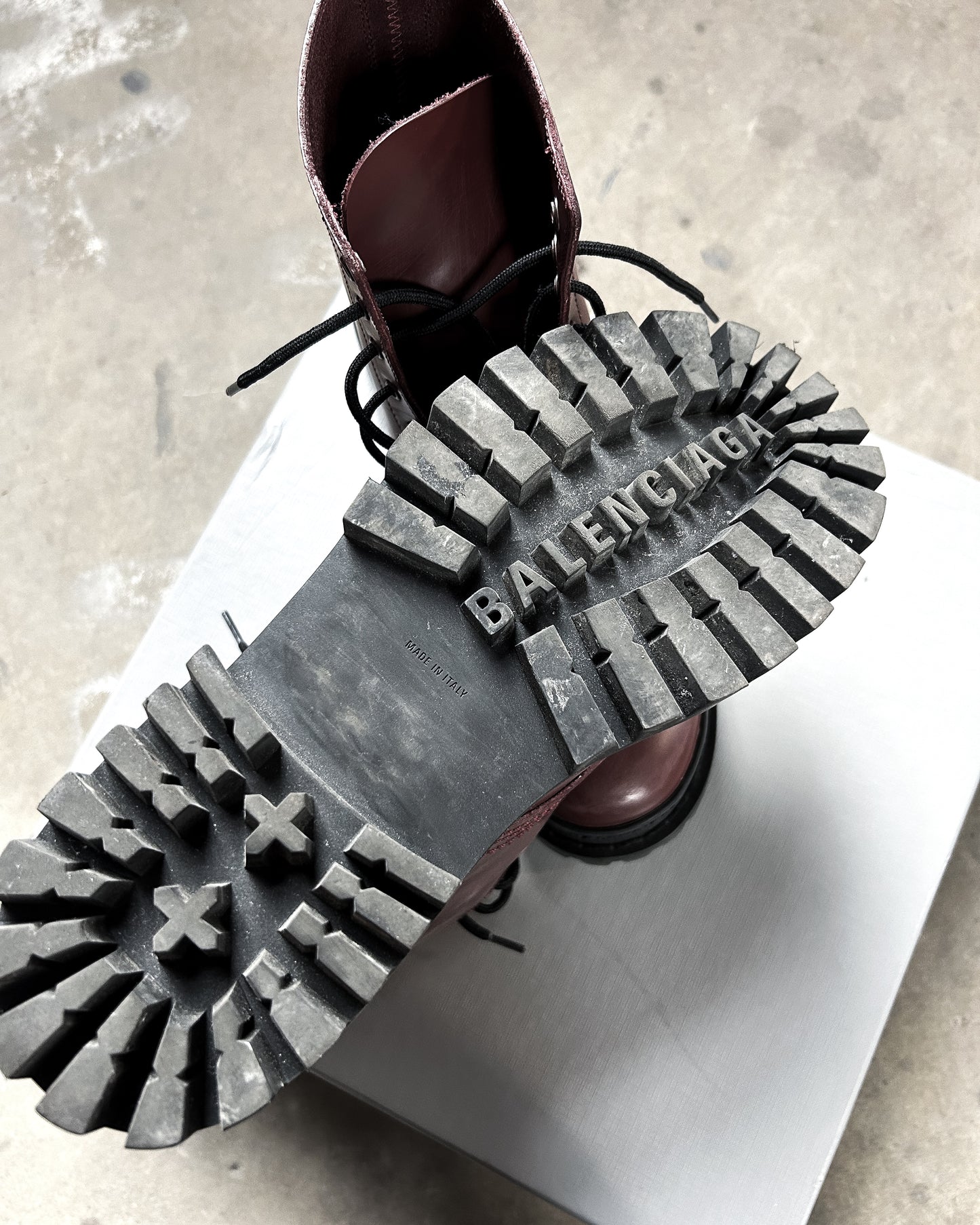 RED BLACK STRIKE BOOTS