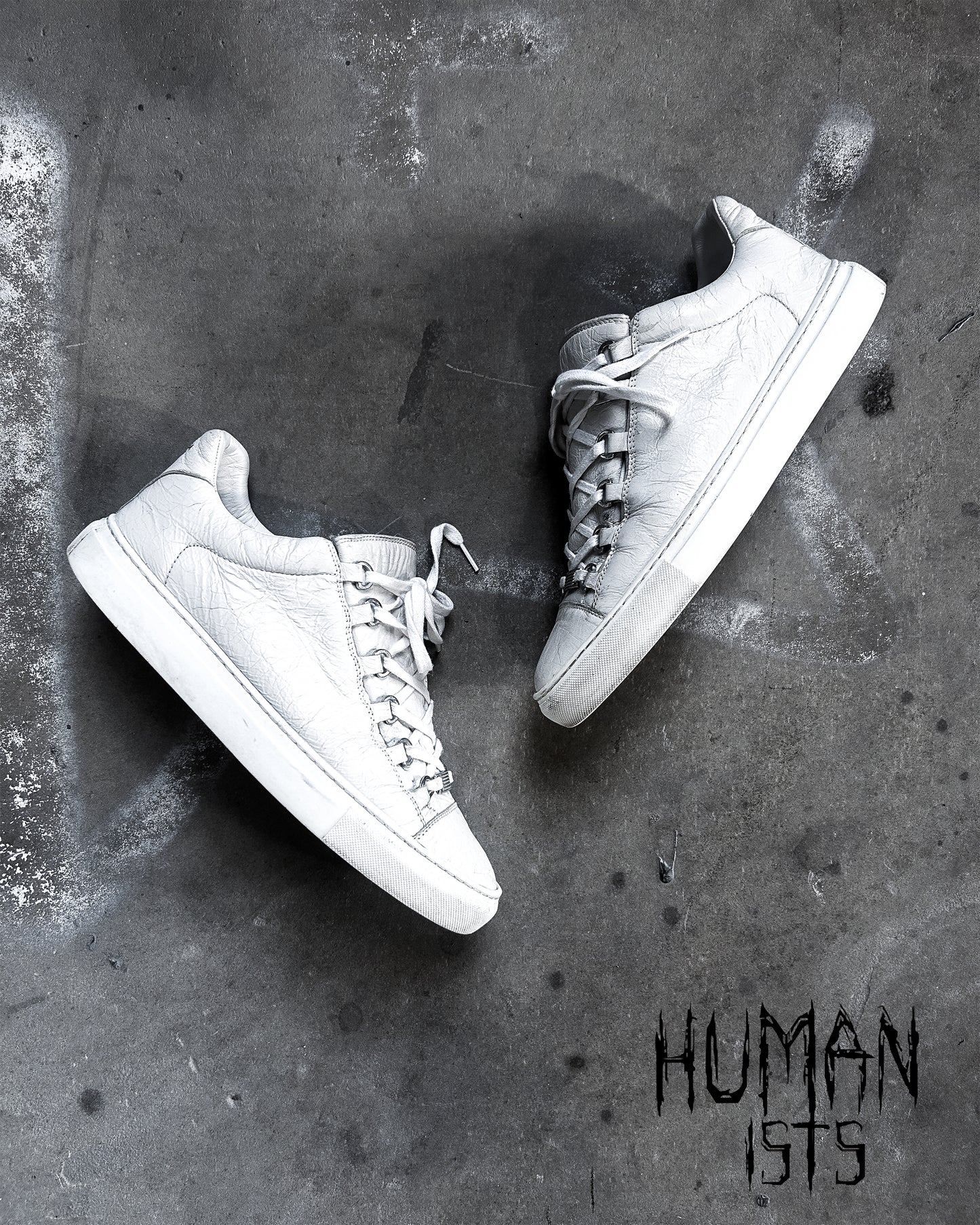 WHITE ARENA LOW