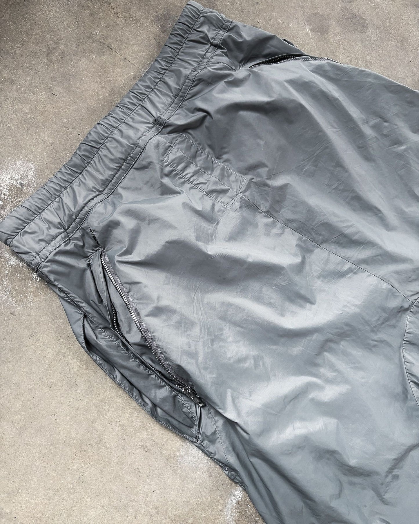 RICK OWENS X CHAMPION PENTAGRAM SHORTS