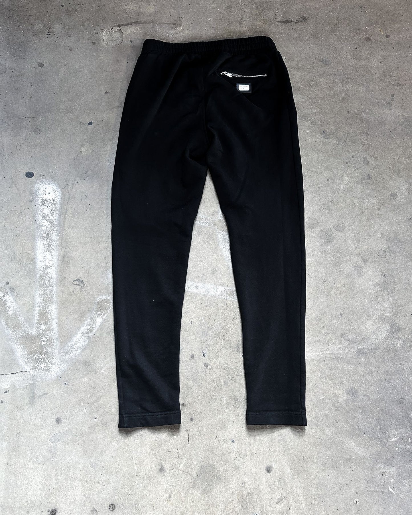 S/S18 D&G METAL BADGE SWEATPANT