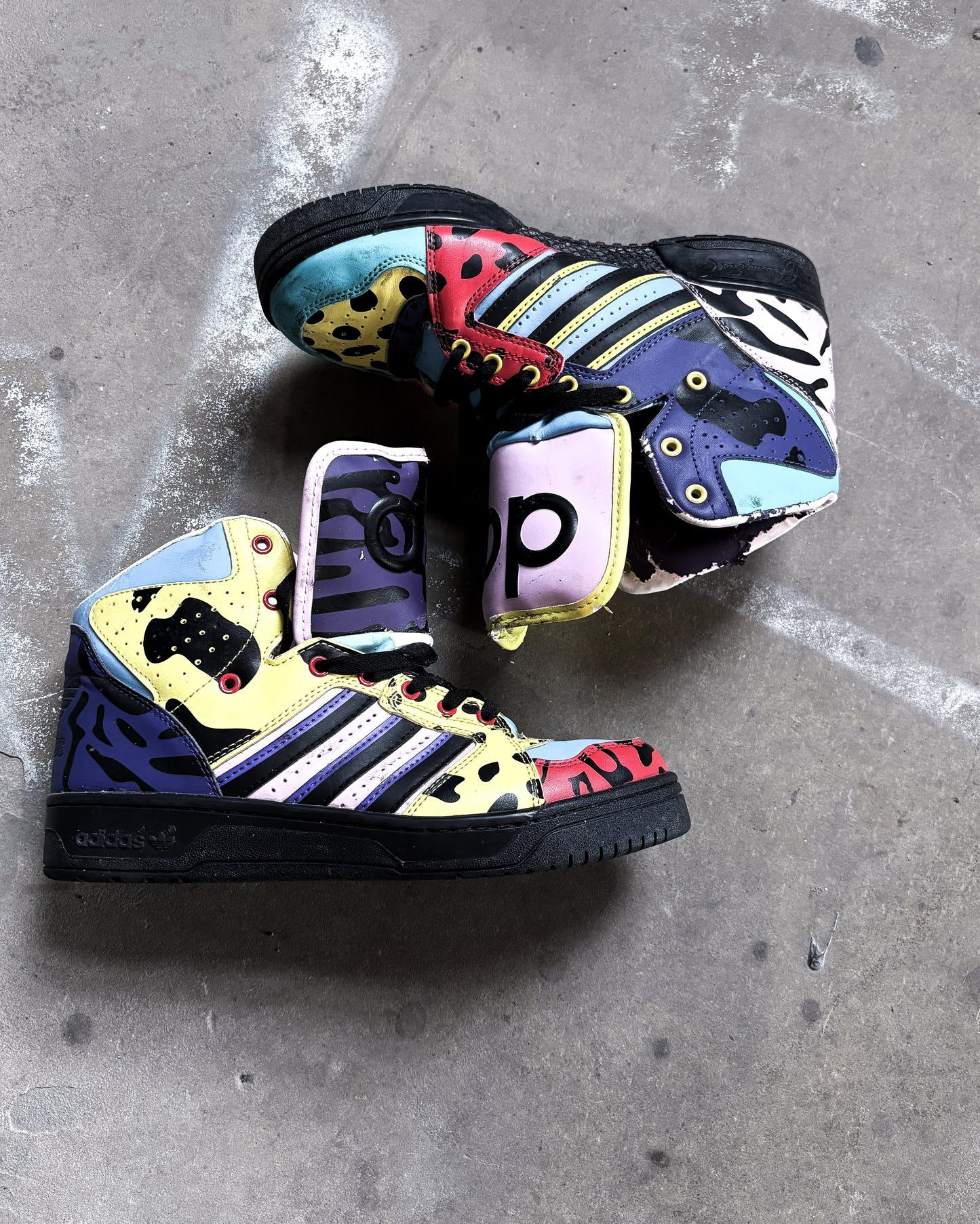 AW12 INSTINCT HIGH