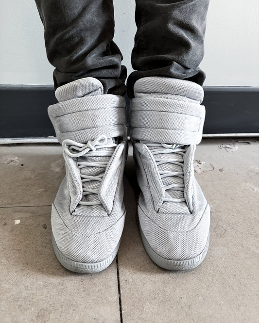 LIGHT GREY NETTED FUTURES