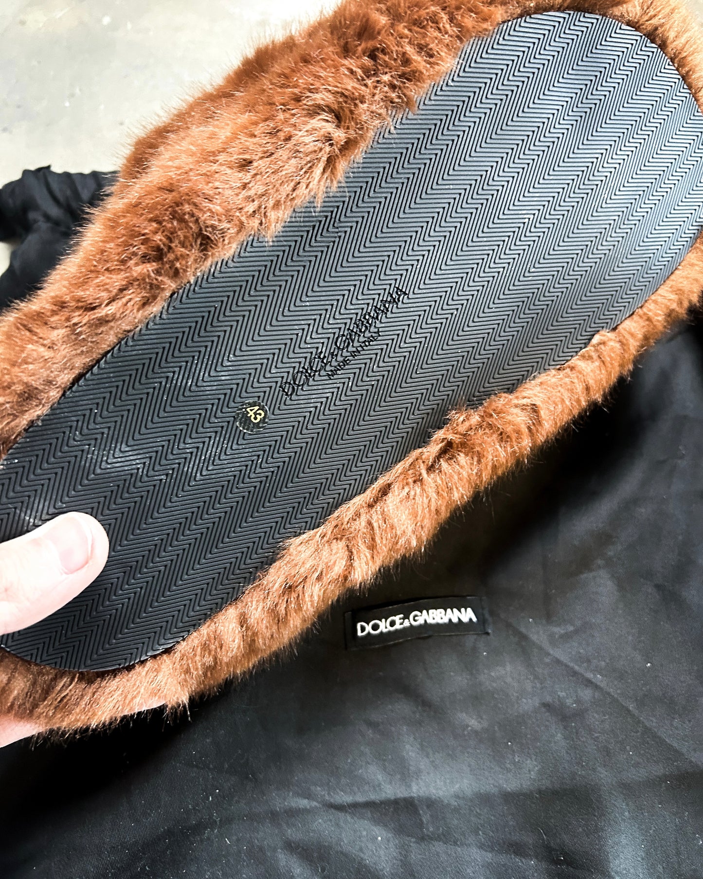 A/W17 BROWN BEAR SLIDERS