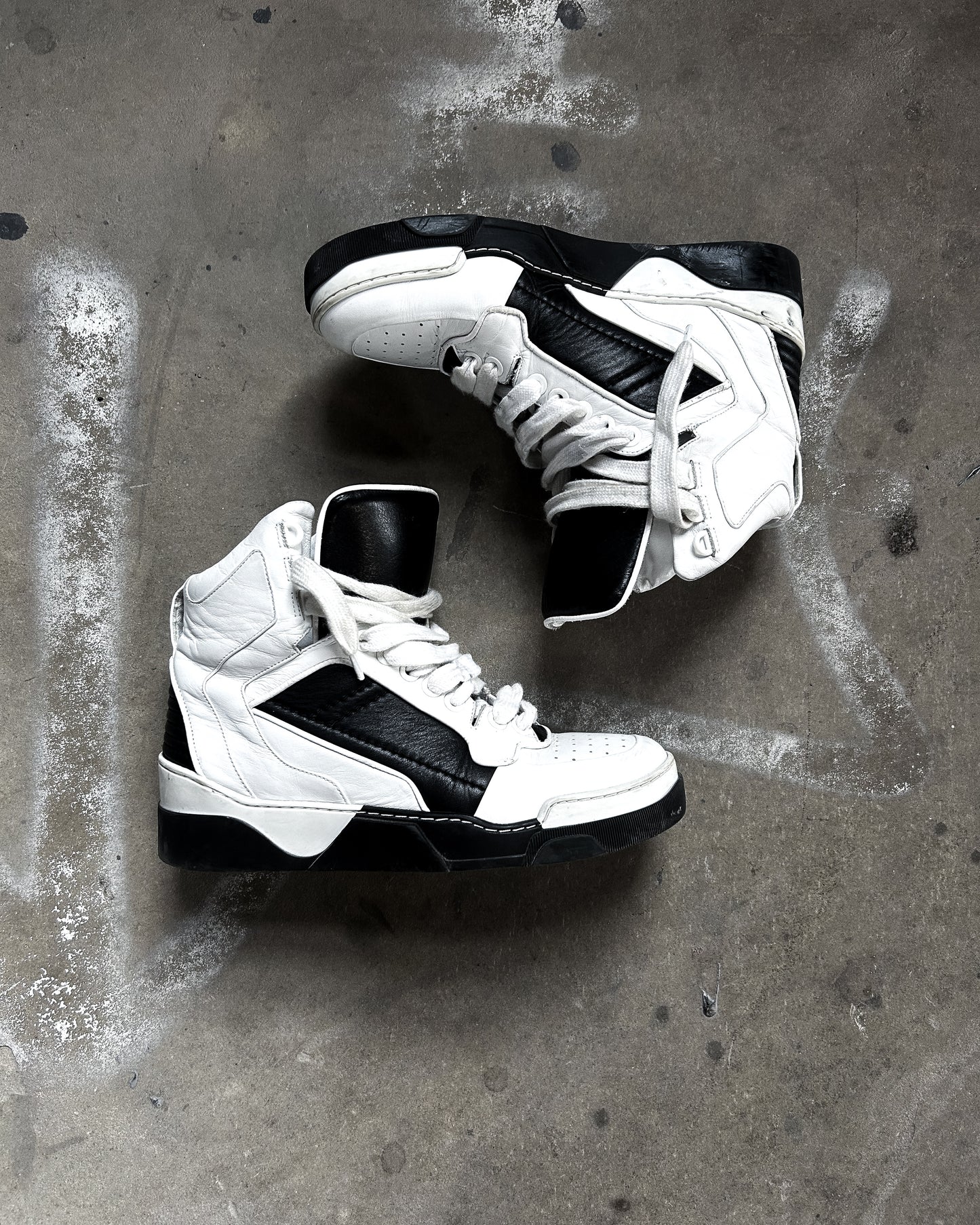 HIGH TOP TYSON BLACK WHITE