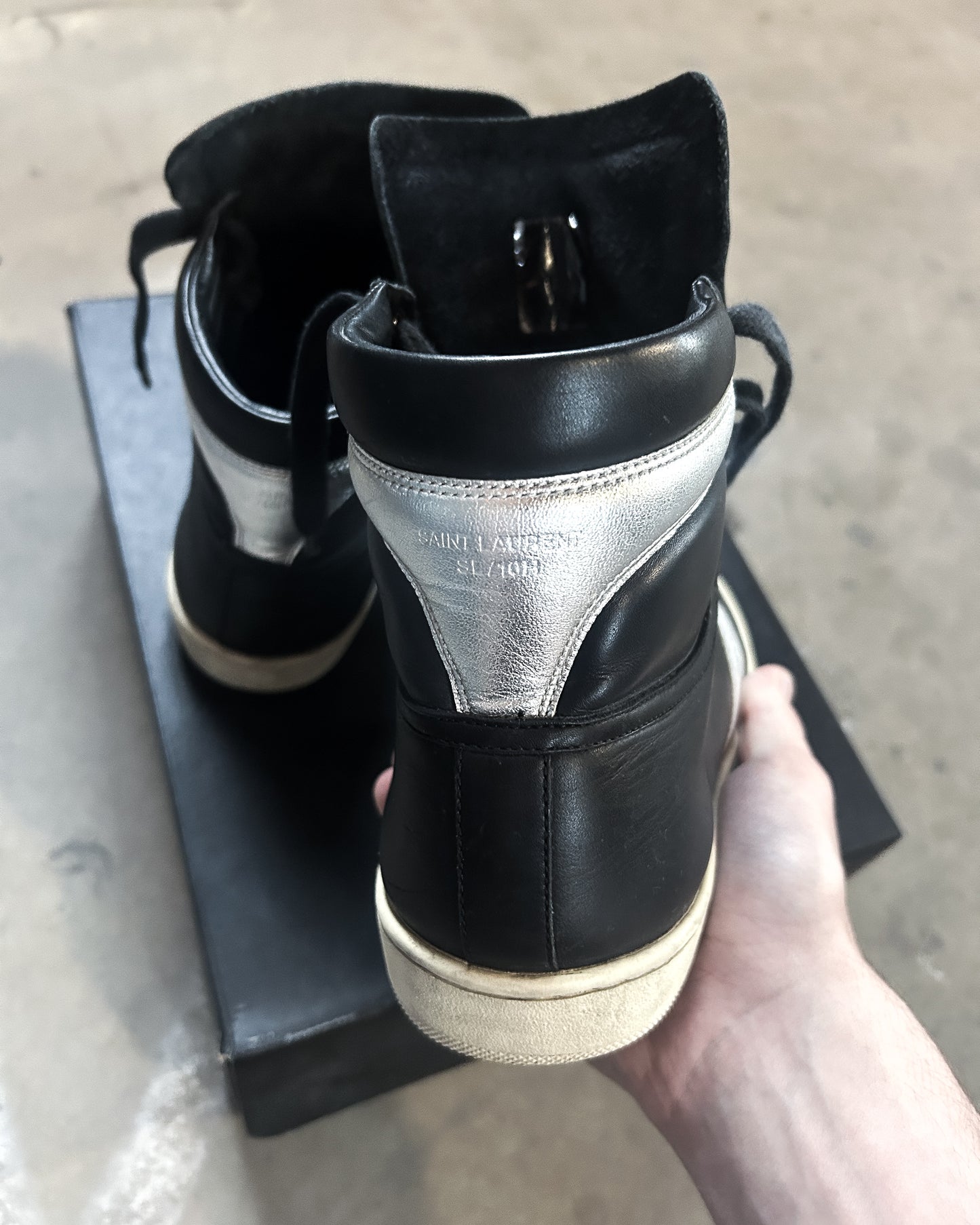 HEDI SL/10 SILVER HIGH TOPS