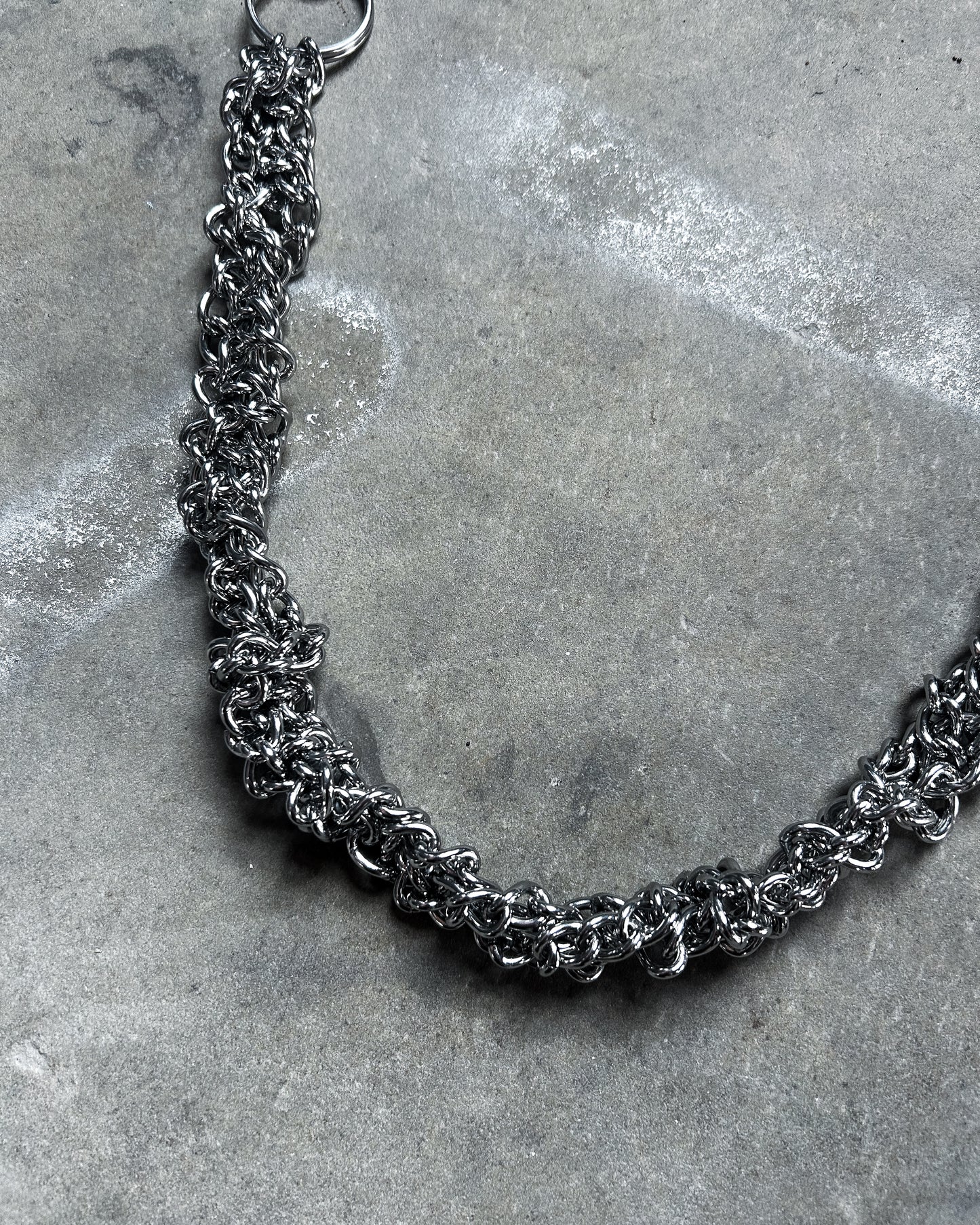 TWISTED CHERRY WALLET CHAIN