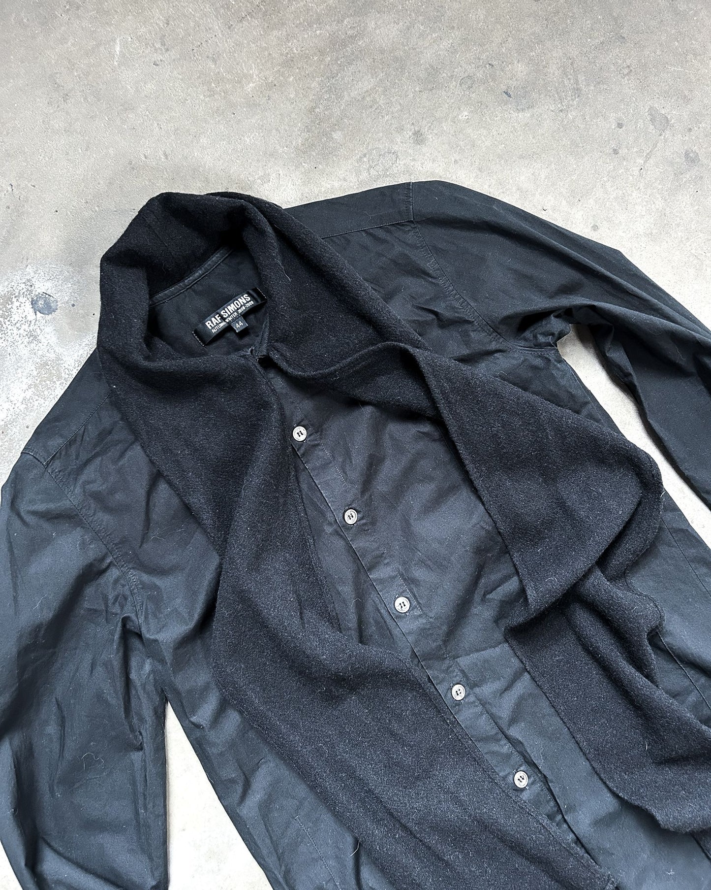 AW08 SCARF COLLAR BUTTON UP