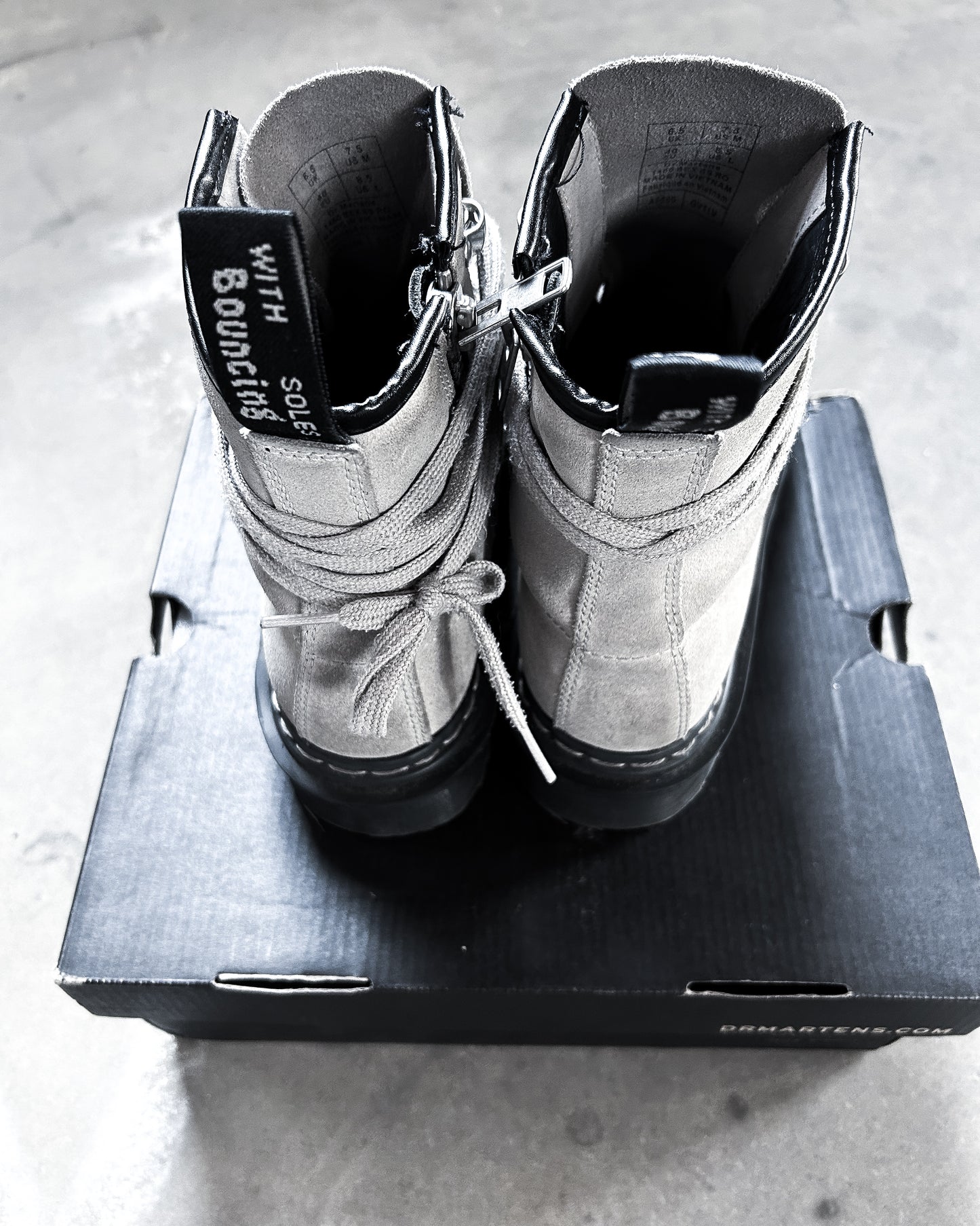 MEGALACE 1460 BEX SUEDE