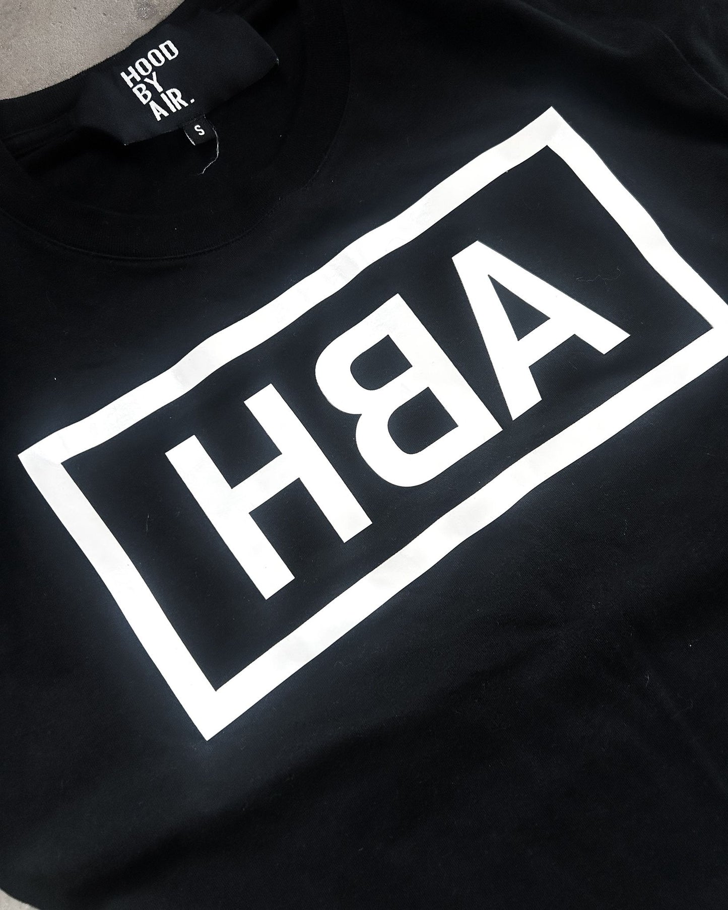 HBA REVERSE B BOX LOGO TEE