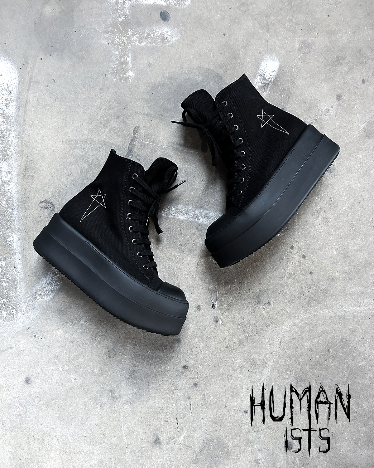 SS25 PENTAGRAM MEGA RAMONES