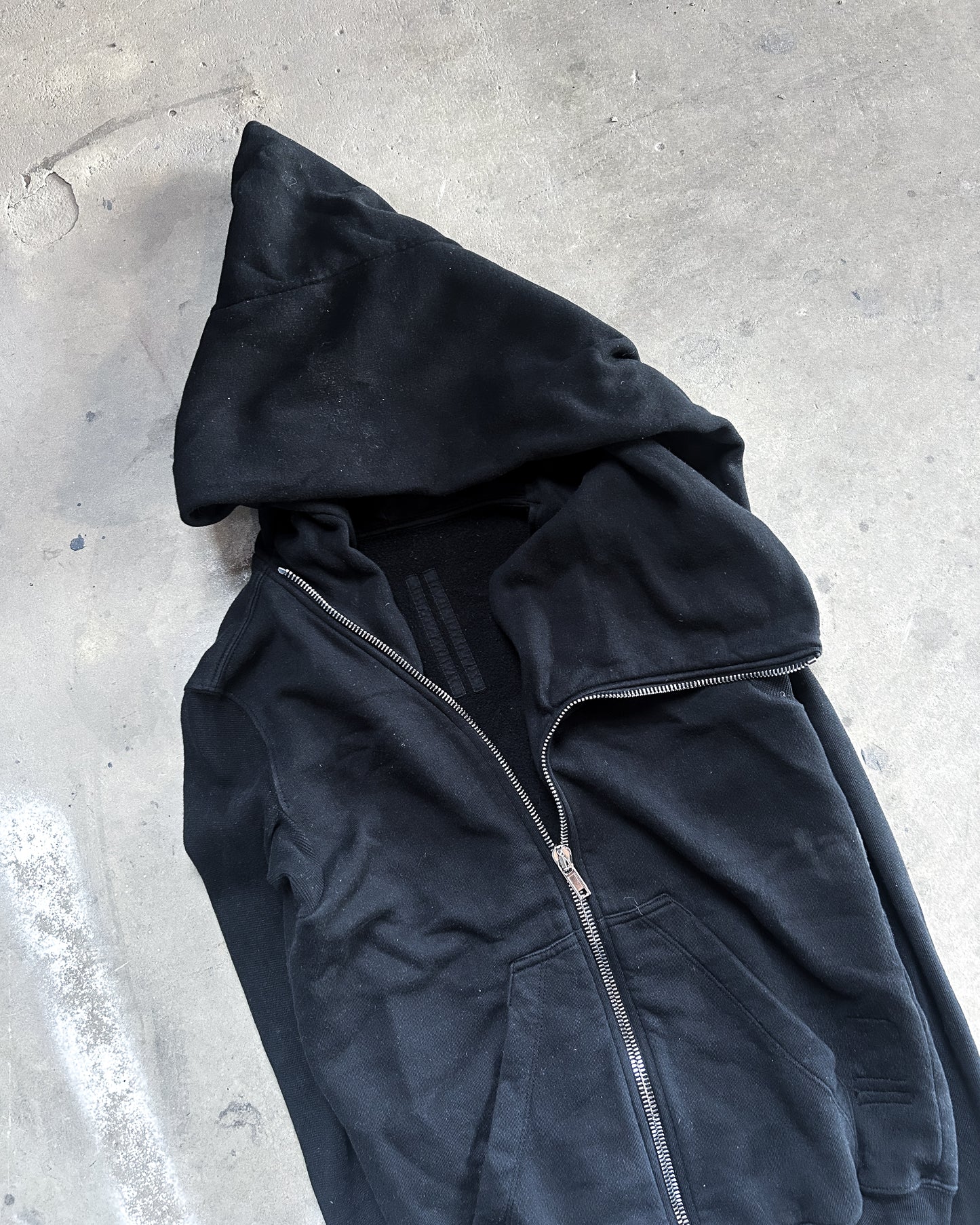 F/W20 “PERFORMA” MOUNTAIN HOODIE