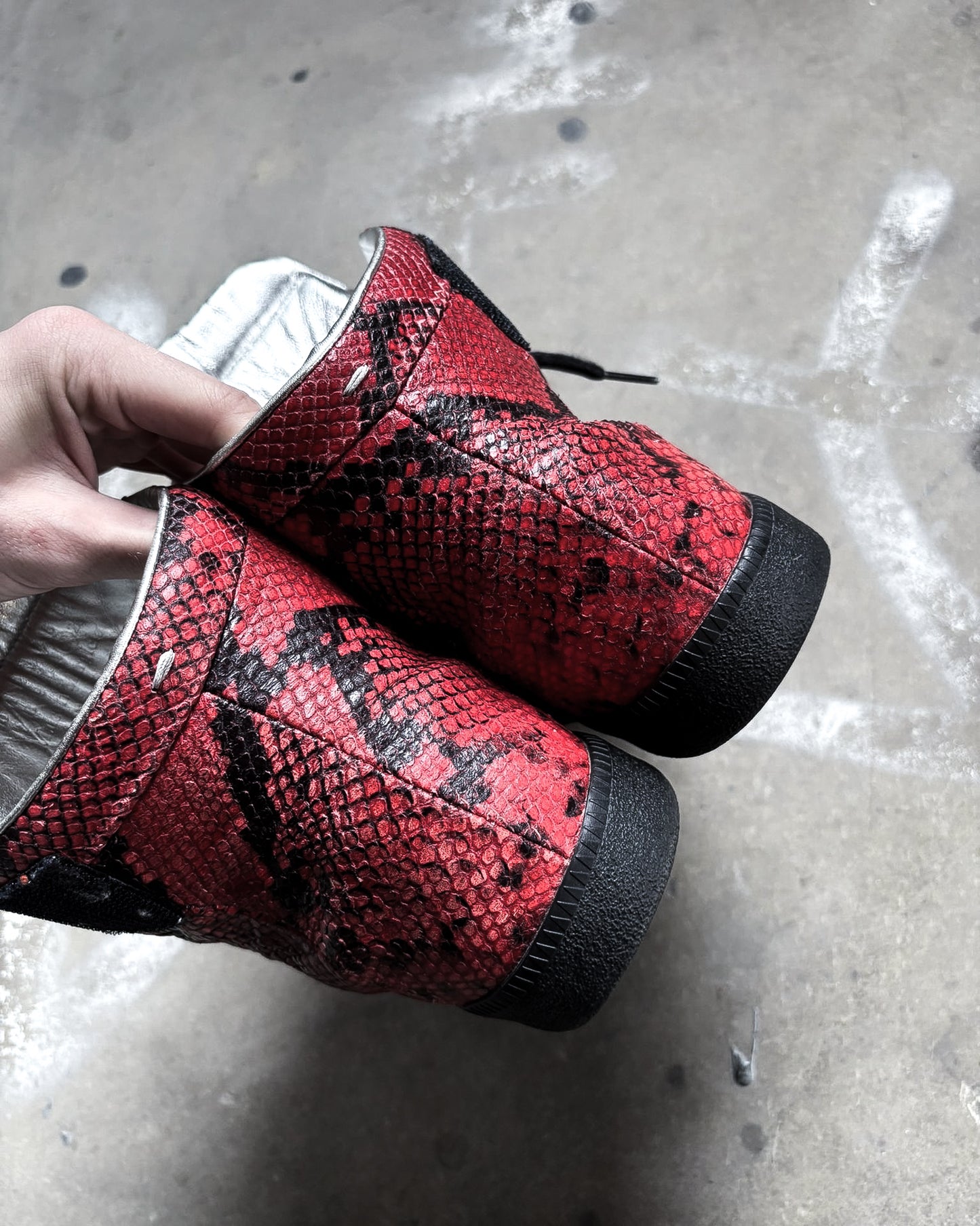 RED PYTHON FUTURES