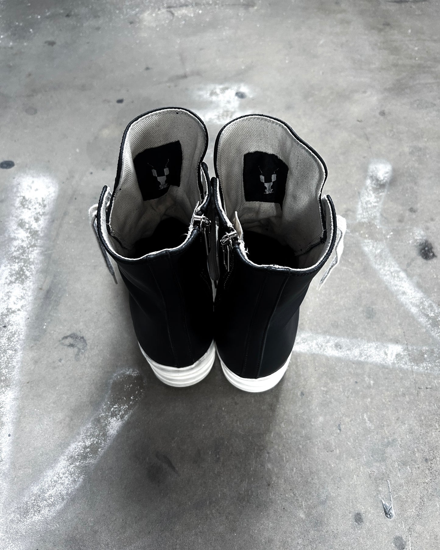 F/W20 ‘PERFORMA’ DOUBLE BUMPER RAMONES