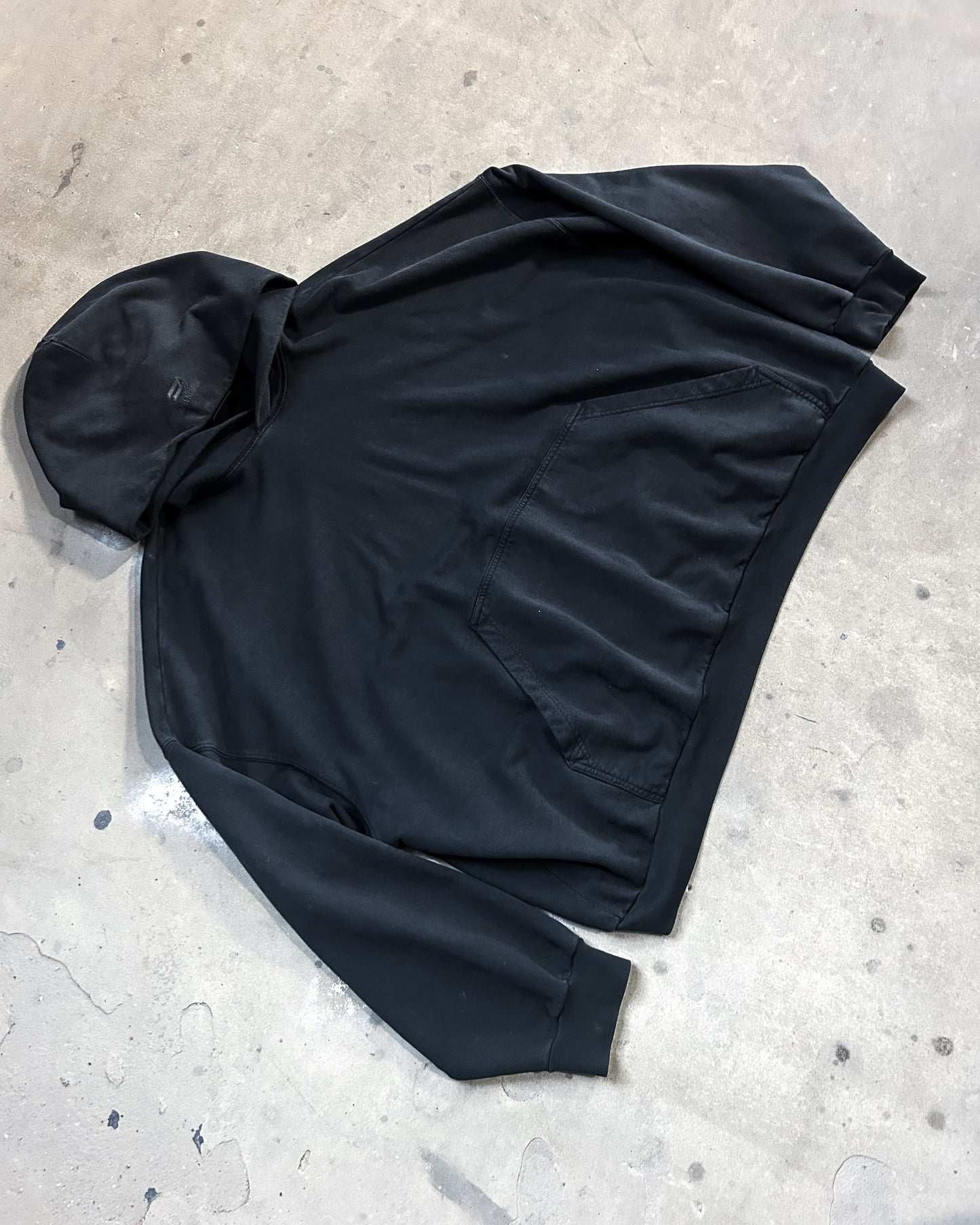 FW22 EXCLUSIVE SPORTY B HOODIE