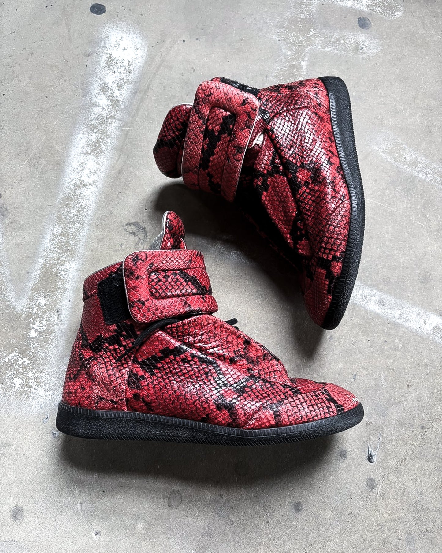 RED PYTHON FUTURES