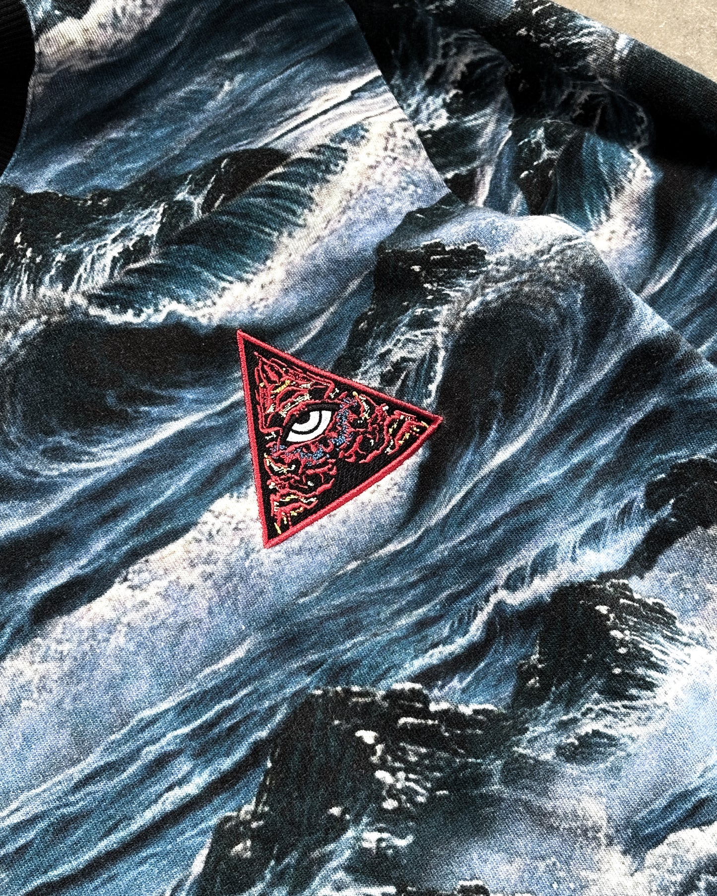 ALL SEEING EYE ILLUMINATI WAVES SWEATER