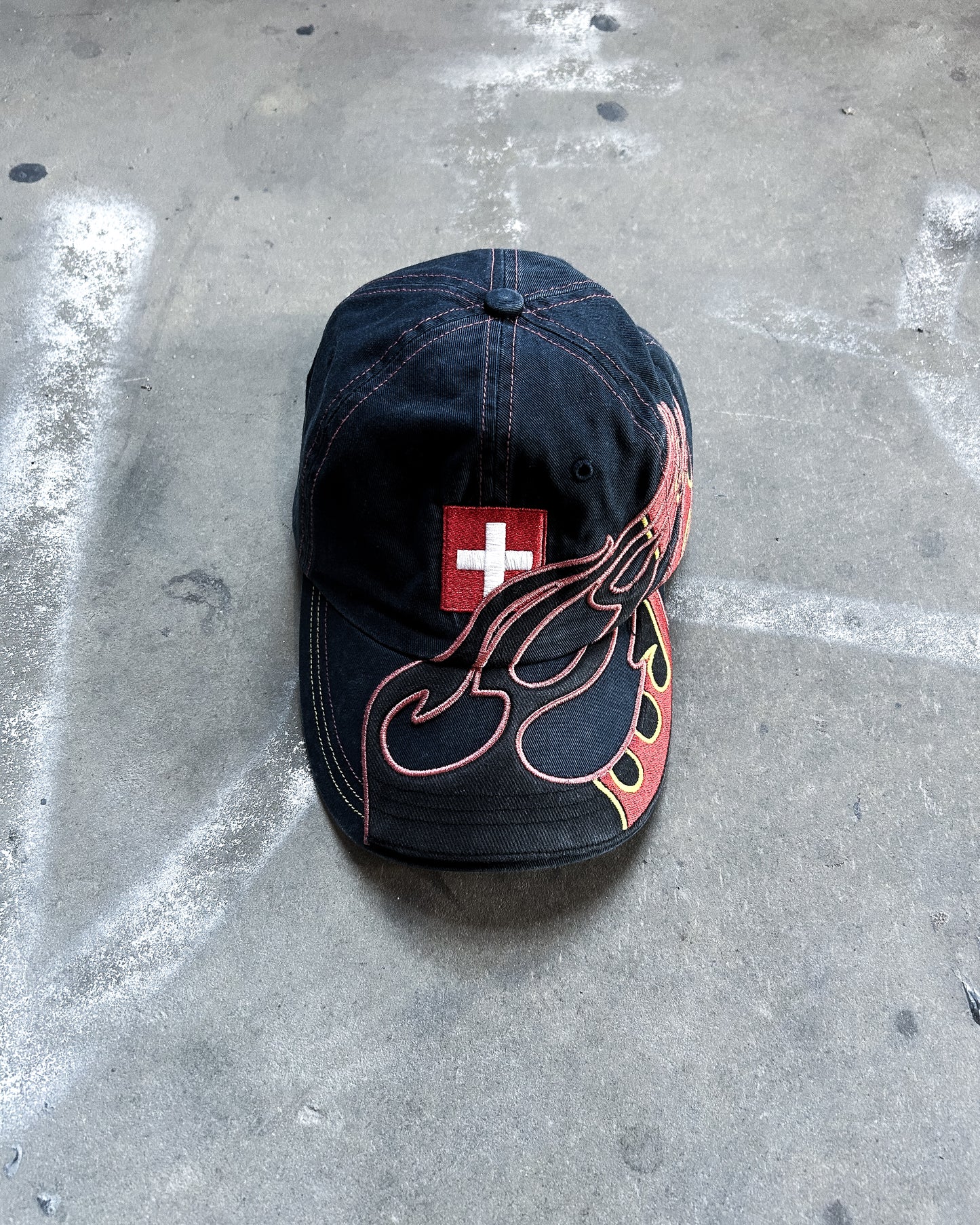 AW18 RUNWAY FLAME CAP