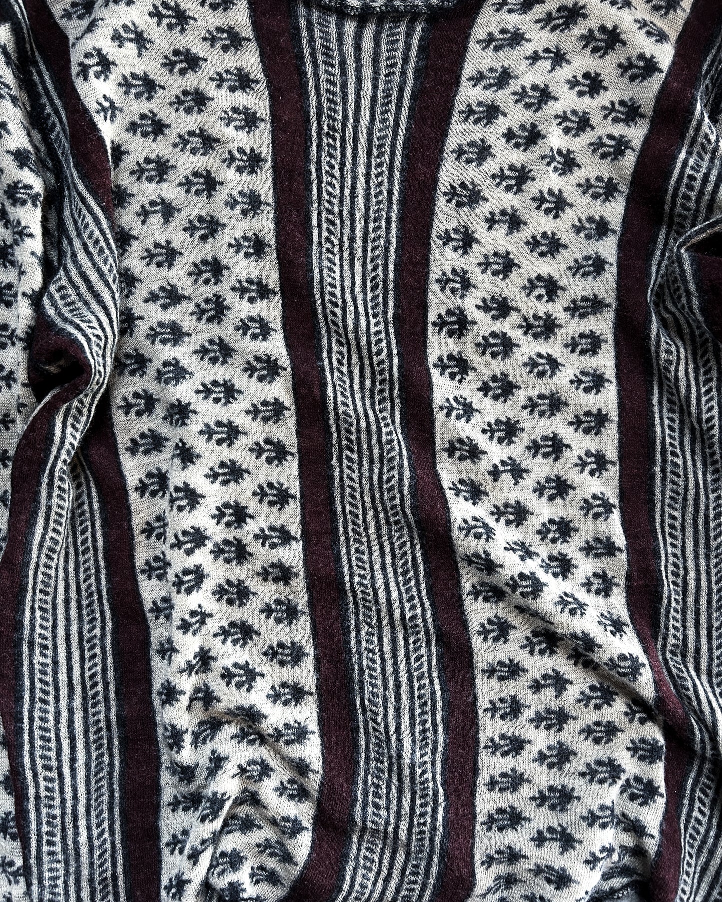 90S TRIBAL MESH