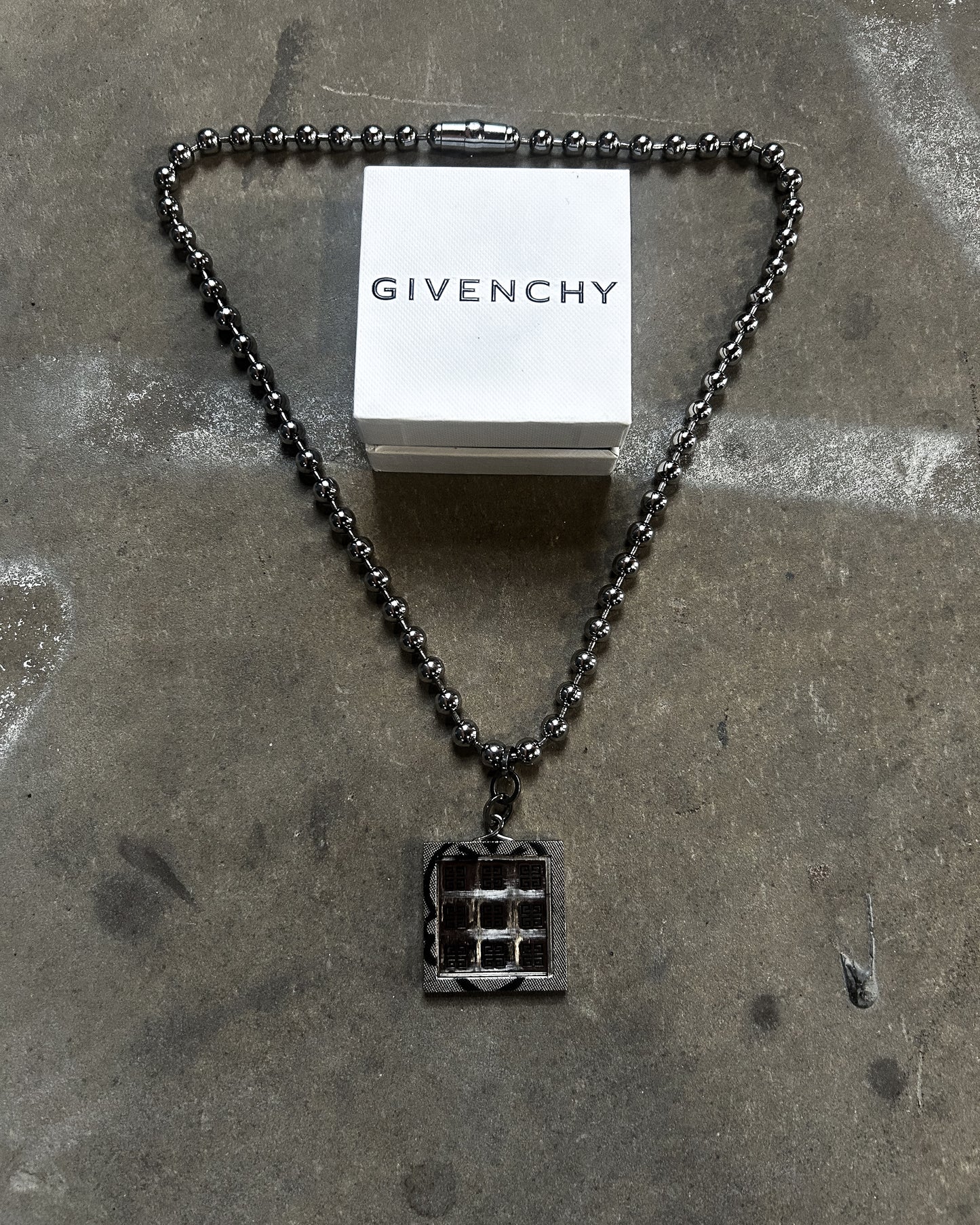 CHITO PUZZLE CHAIN