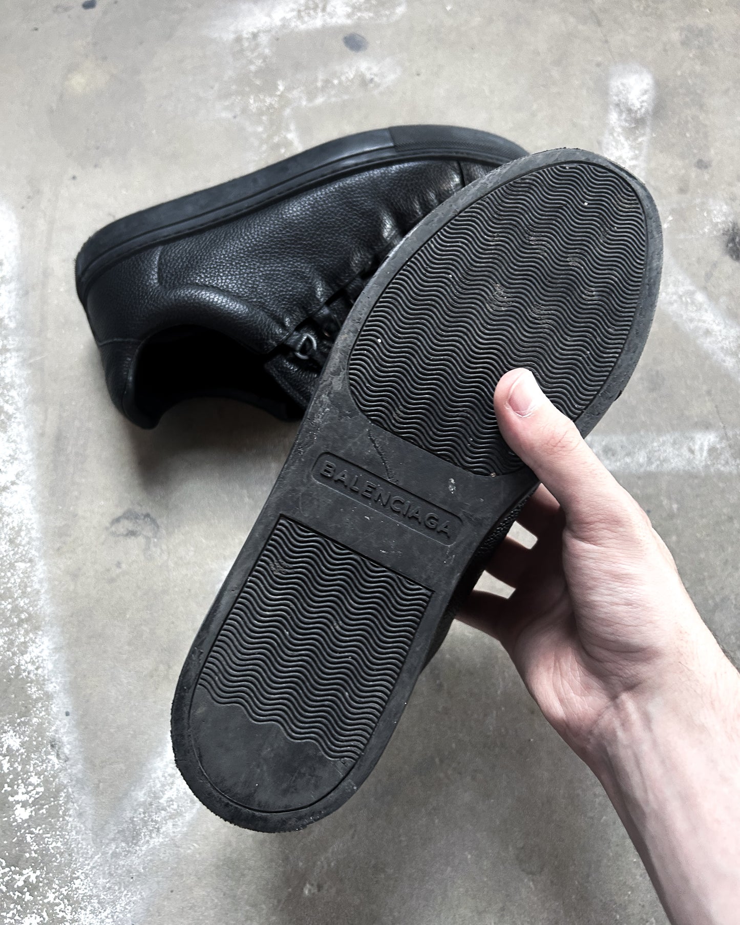 BLACK ARENA LOW