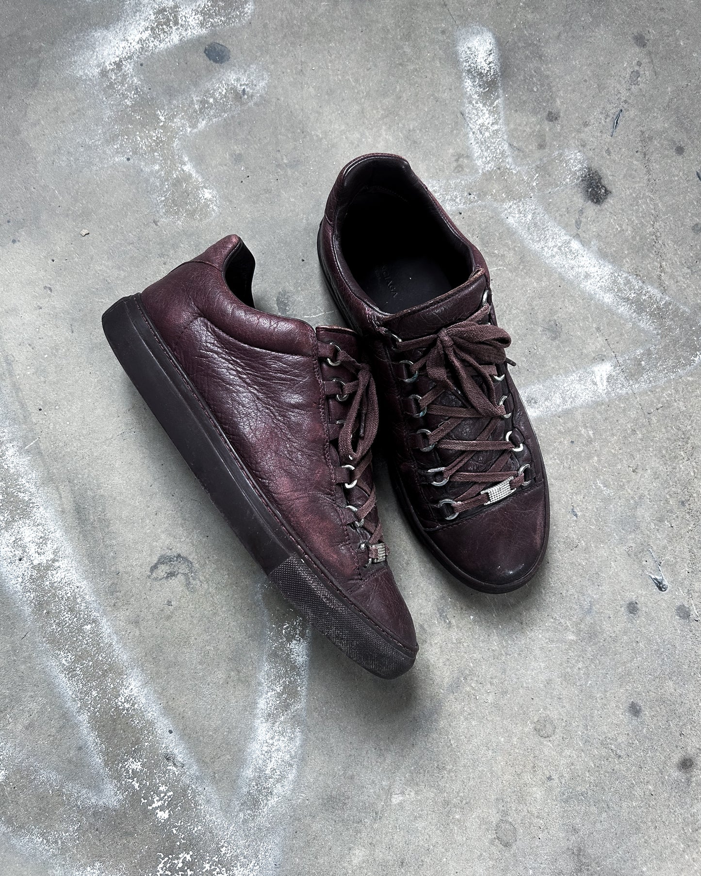 BURGUNDY ARENA LOW