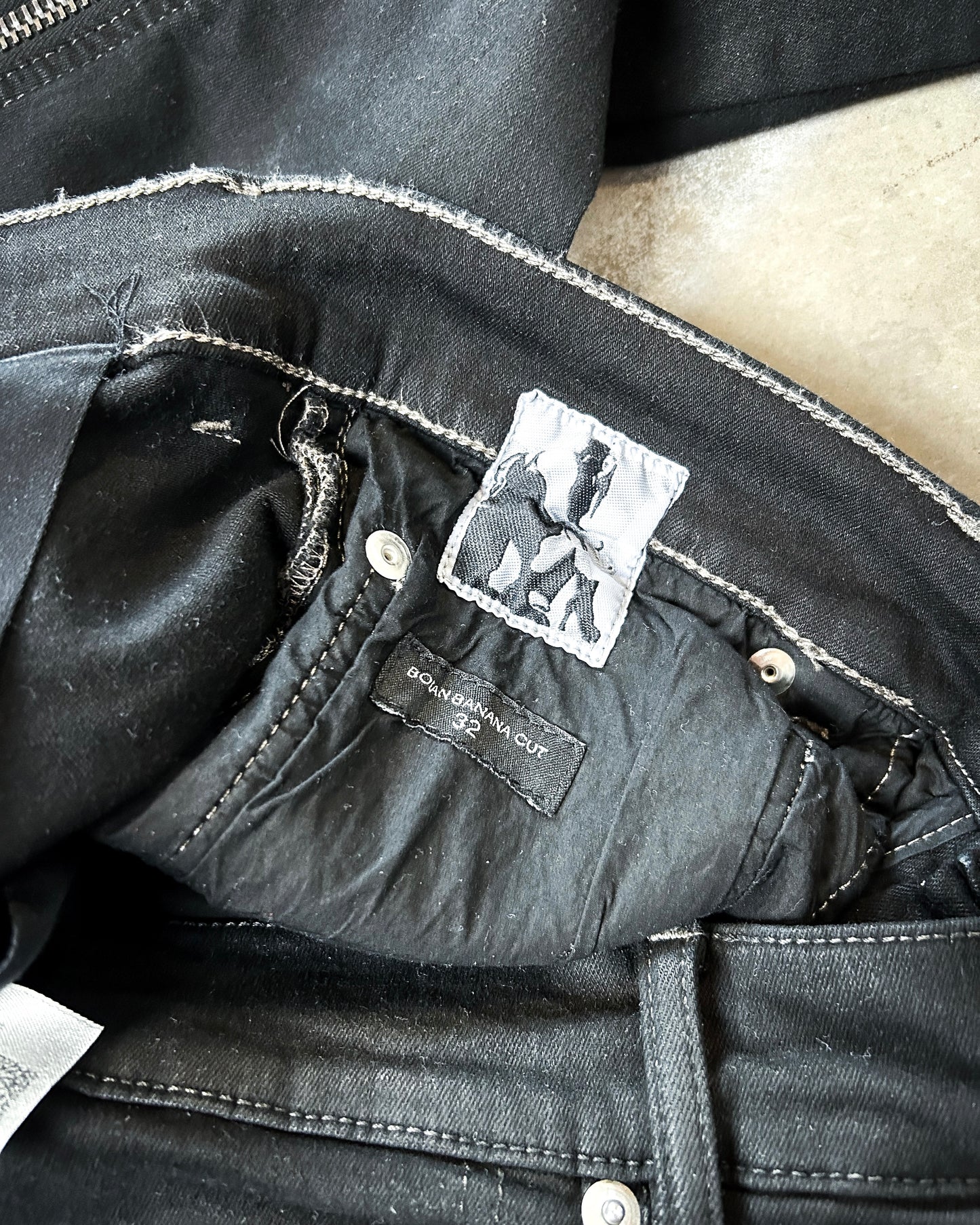 WAXED BOLAN BANANA DENIM