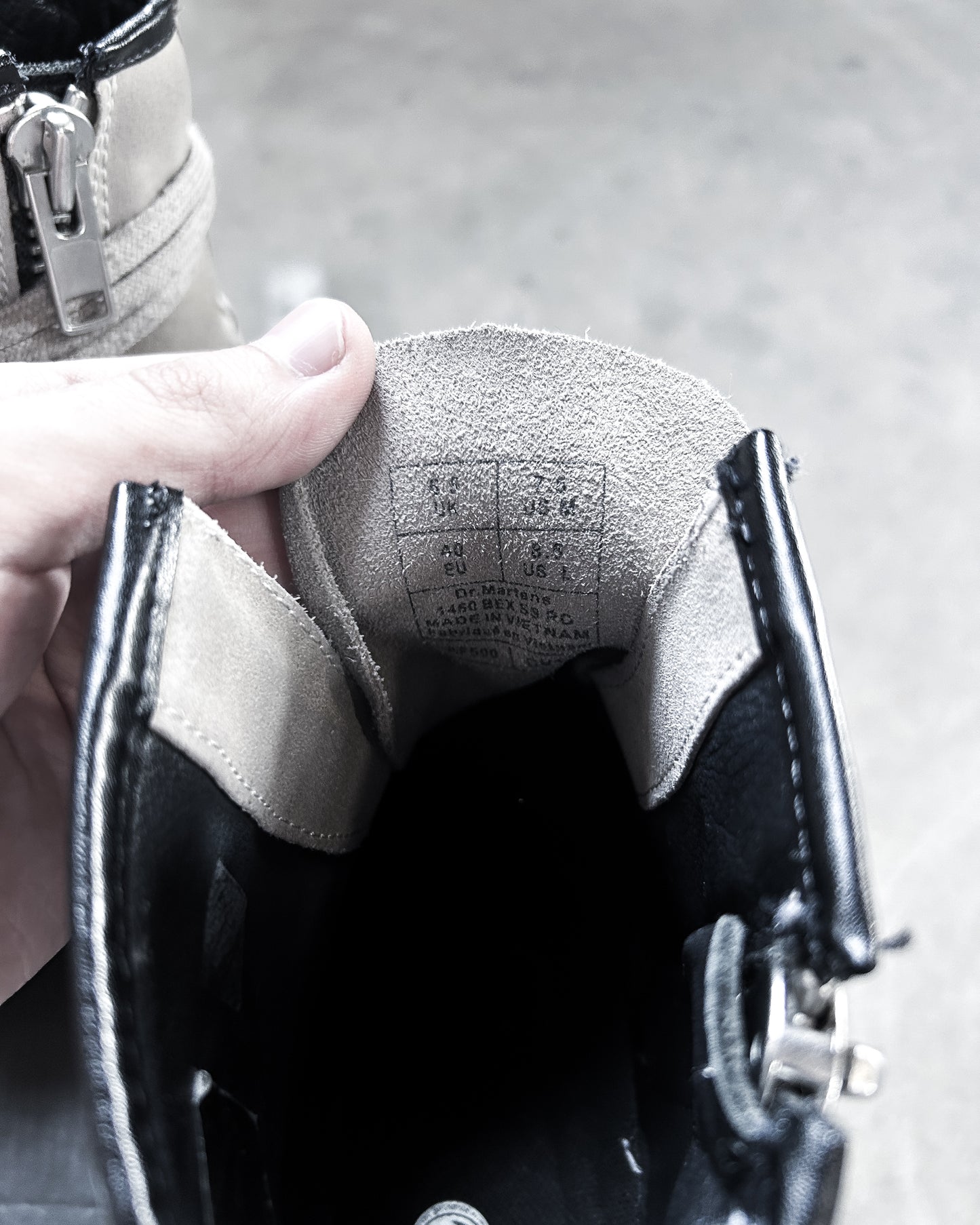 MEGALACE 1460 BEX SUEDE