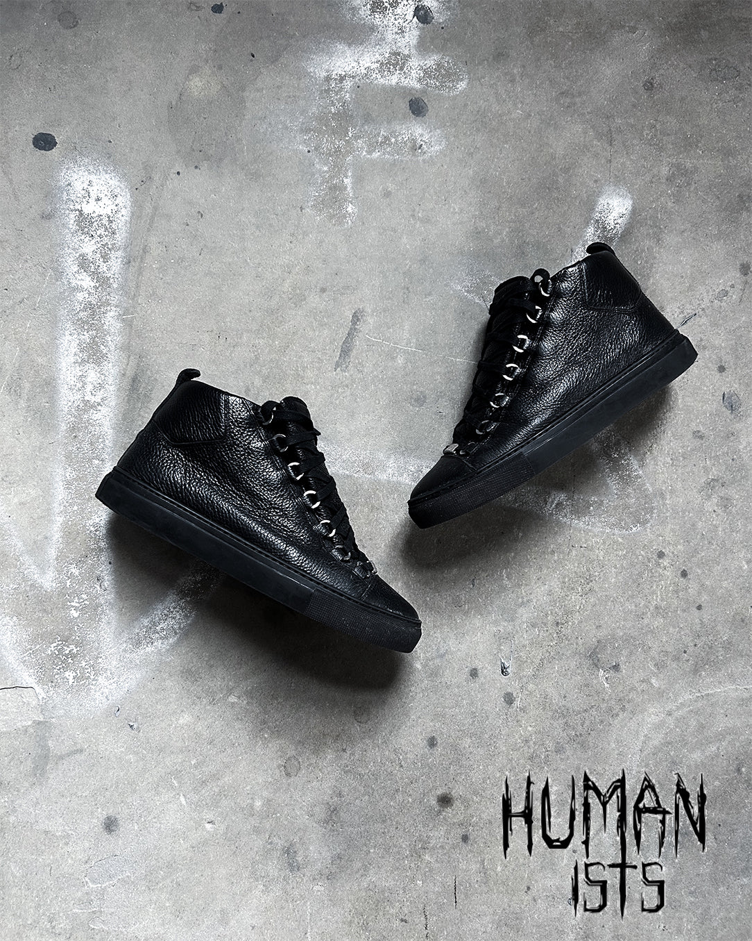 CRACKED BLACK ARENAS