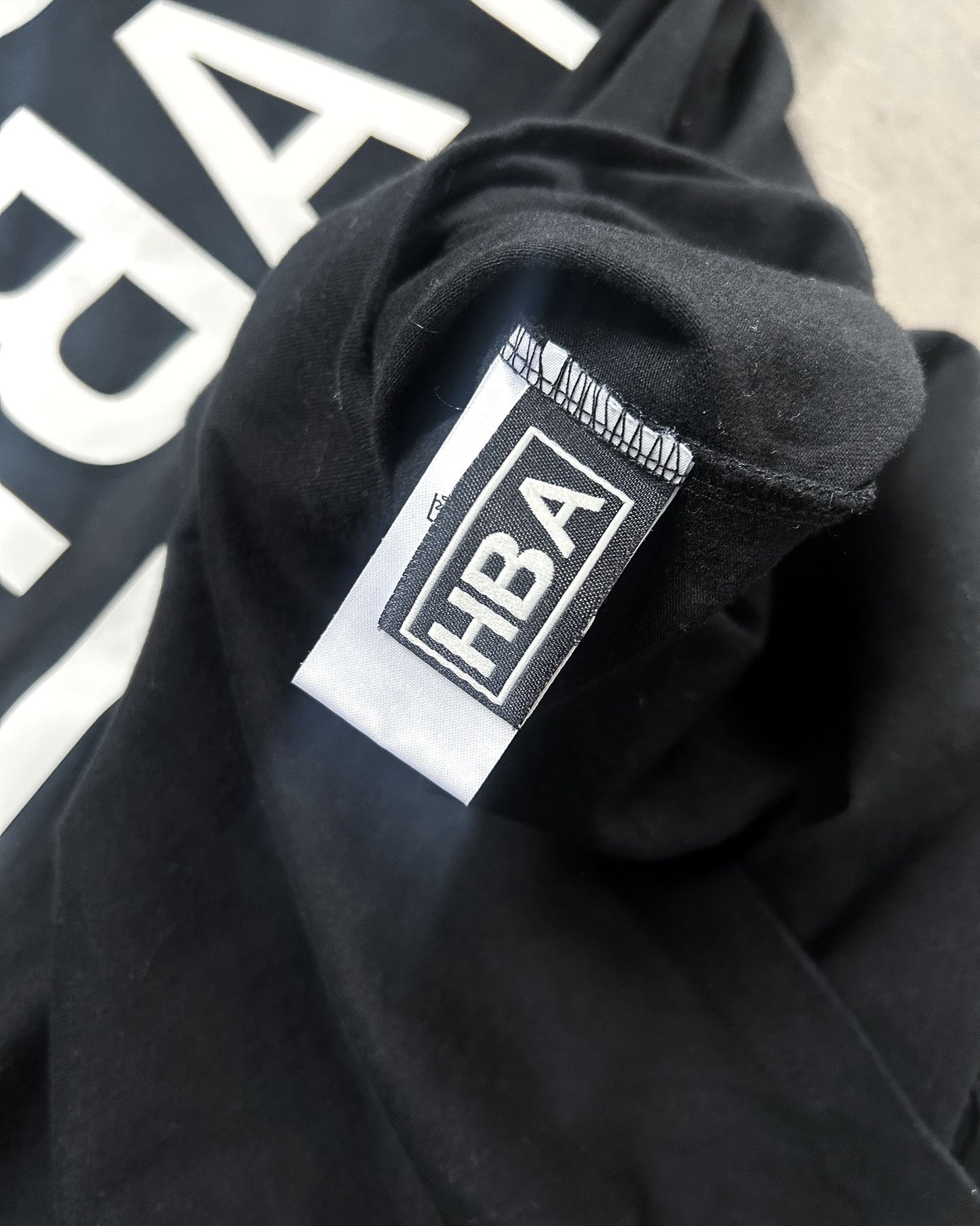 HBA REVERSE B BOX LOGO TEE