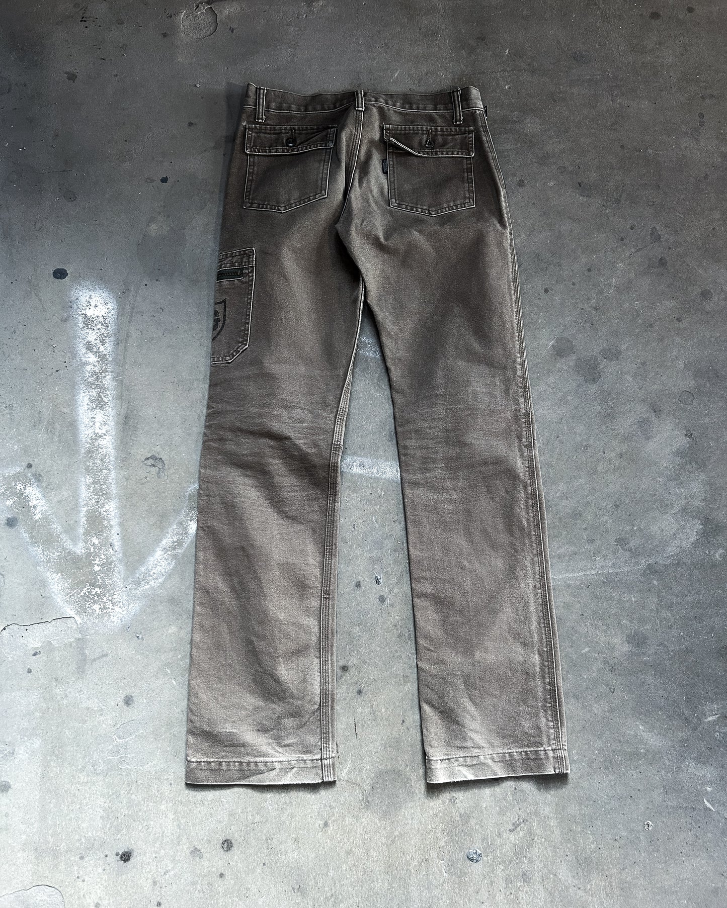 'HG' BROWN CARGO