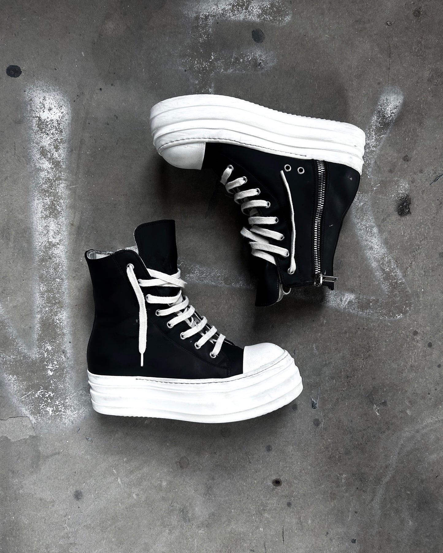 F/W20 ‘PERFORMA’ DOUBLE BUMPER RAMONES