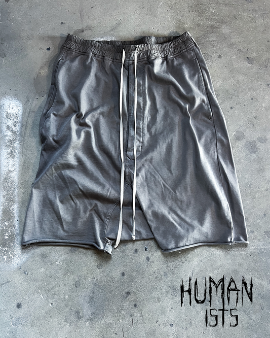 DUST POD SHORTS
