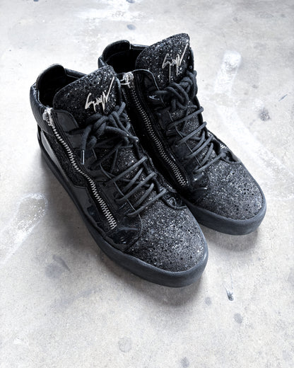 BLACK GLITTER ZIP HIGH TOPS