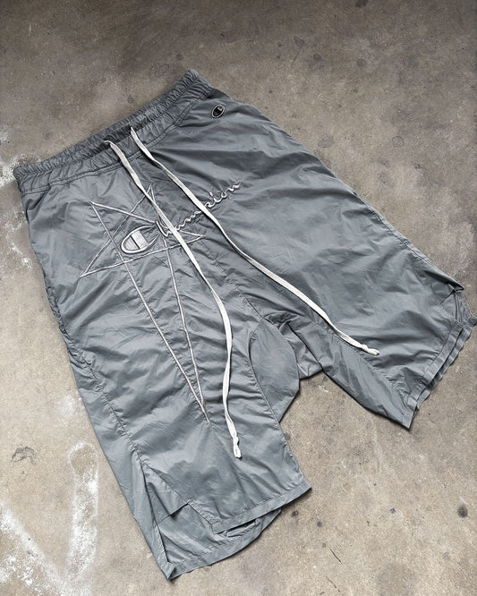 RICK OWENS X CHAMPION PENTAGRAM SHORTS