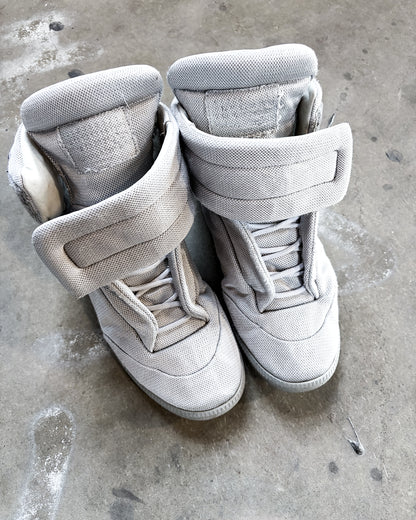 LIGHT GREY NETTED FUTURES