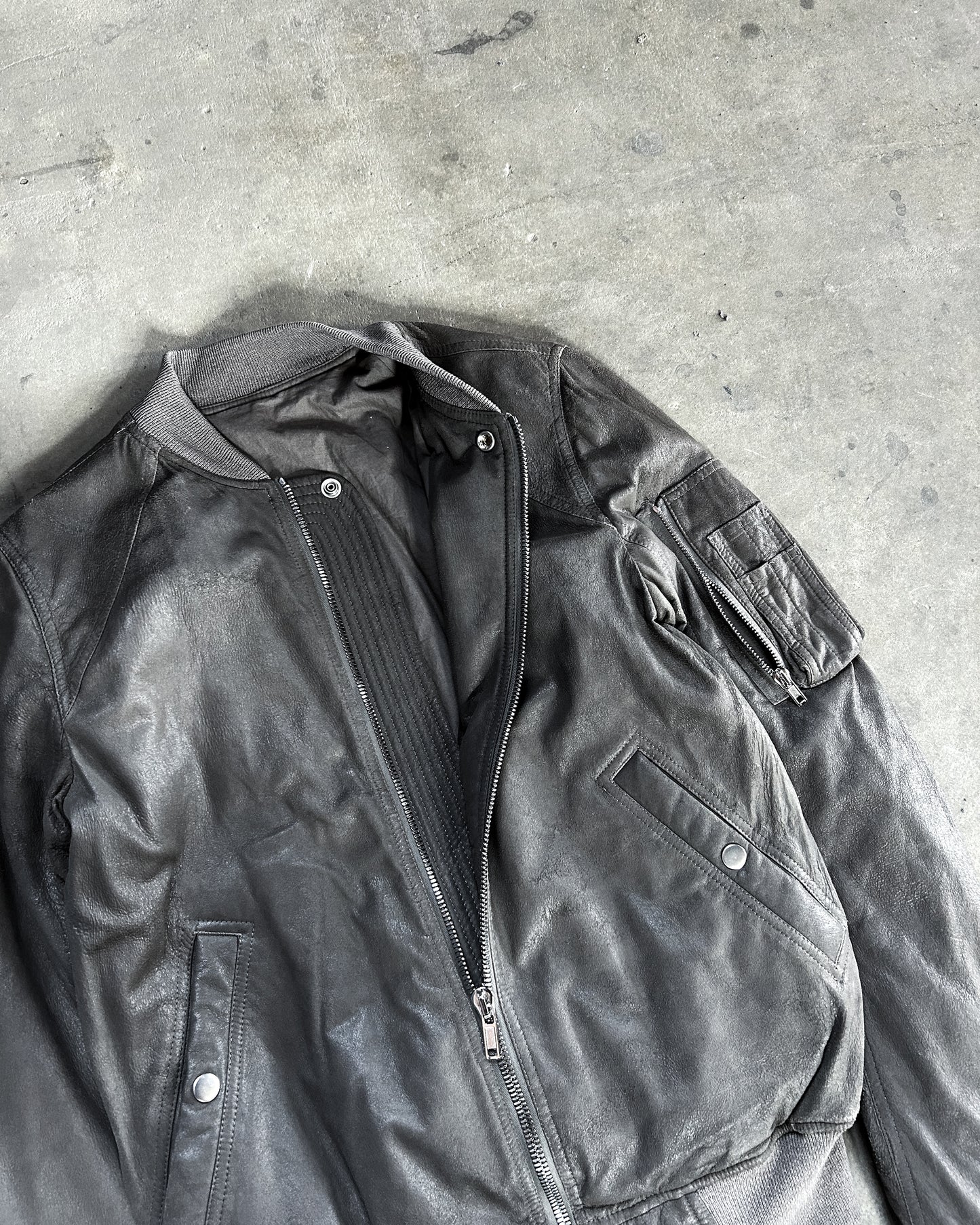 F/W18 ‘SISYPHUS’ DUST FLIGHT BOMBER