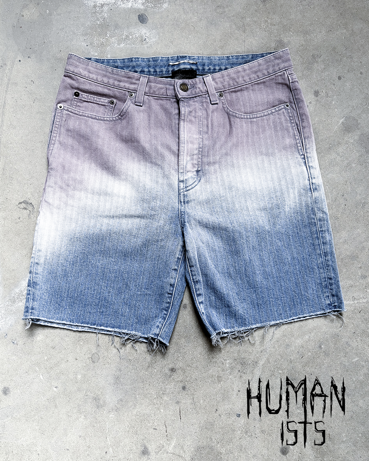 S/S20 GRADIENT RAW EGDE DENIM SHORTS
