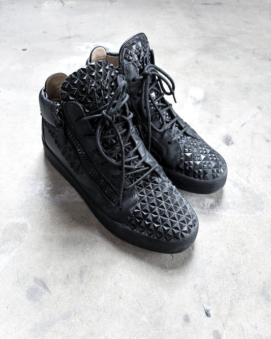 STUDDED KRISS HIGH TOPS