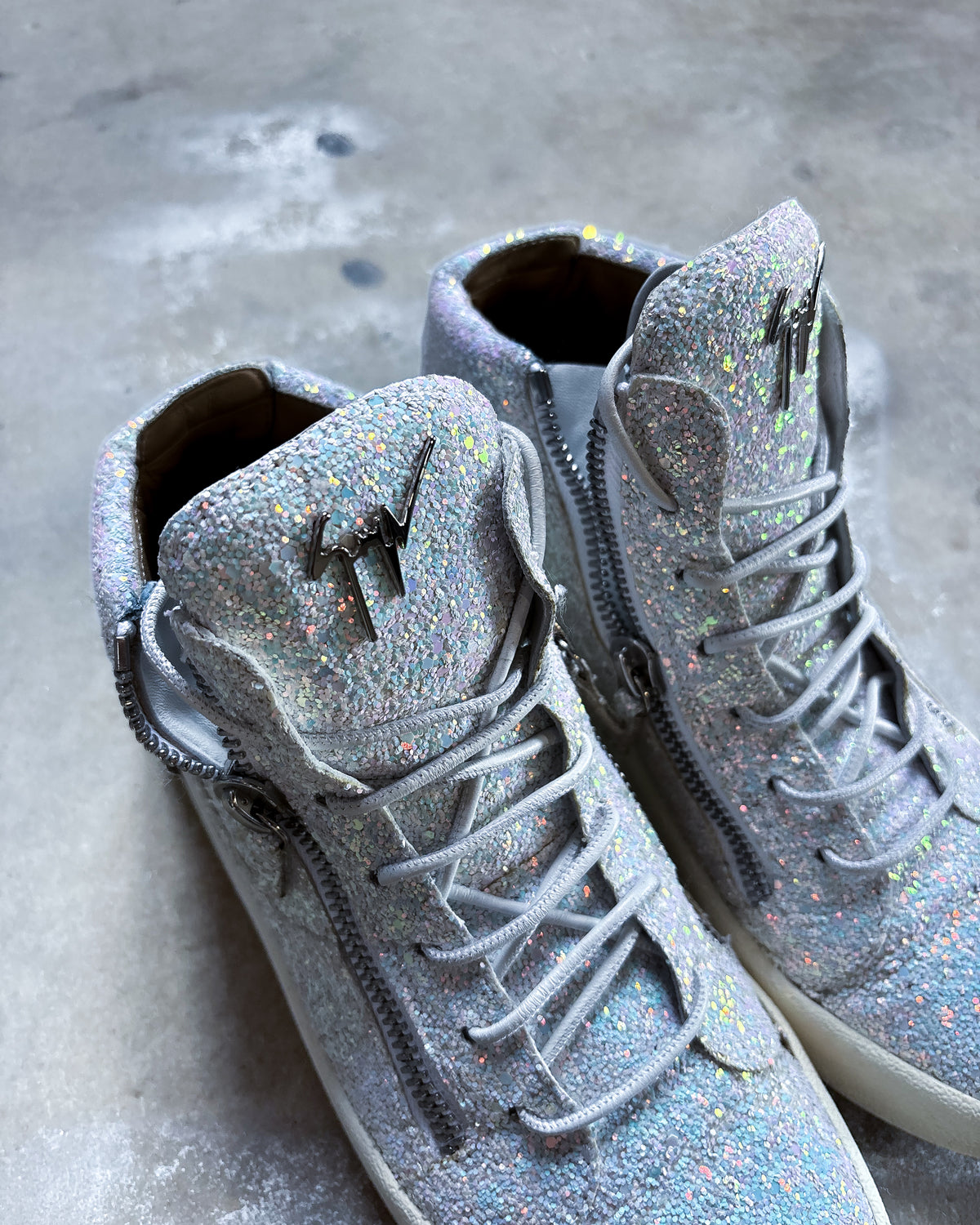 GLITTER ‘KRISS’ ZIP HIGH TOPS