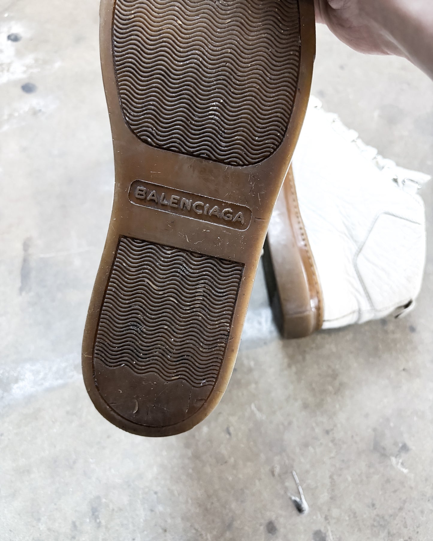 WHITE GUM ARENA HIGH TOP