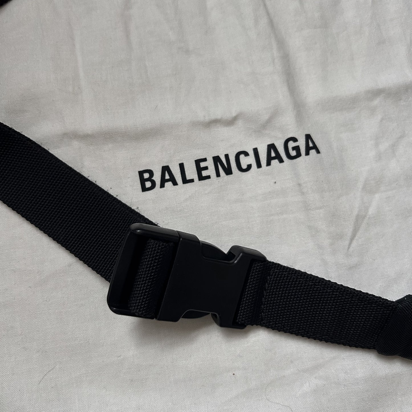 POLITICAL LOGO EXPLORER BELT BAG