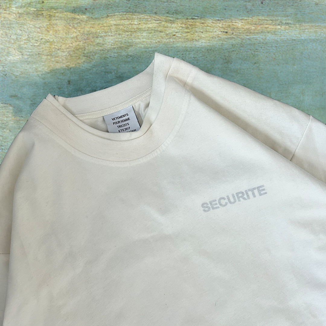 VETEMENTS SS17 SECURITE DOUBLE LAYER